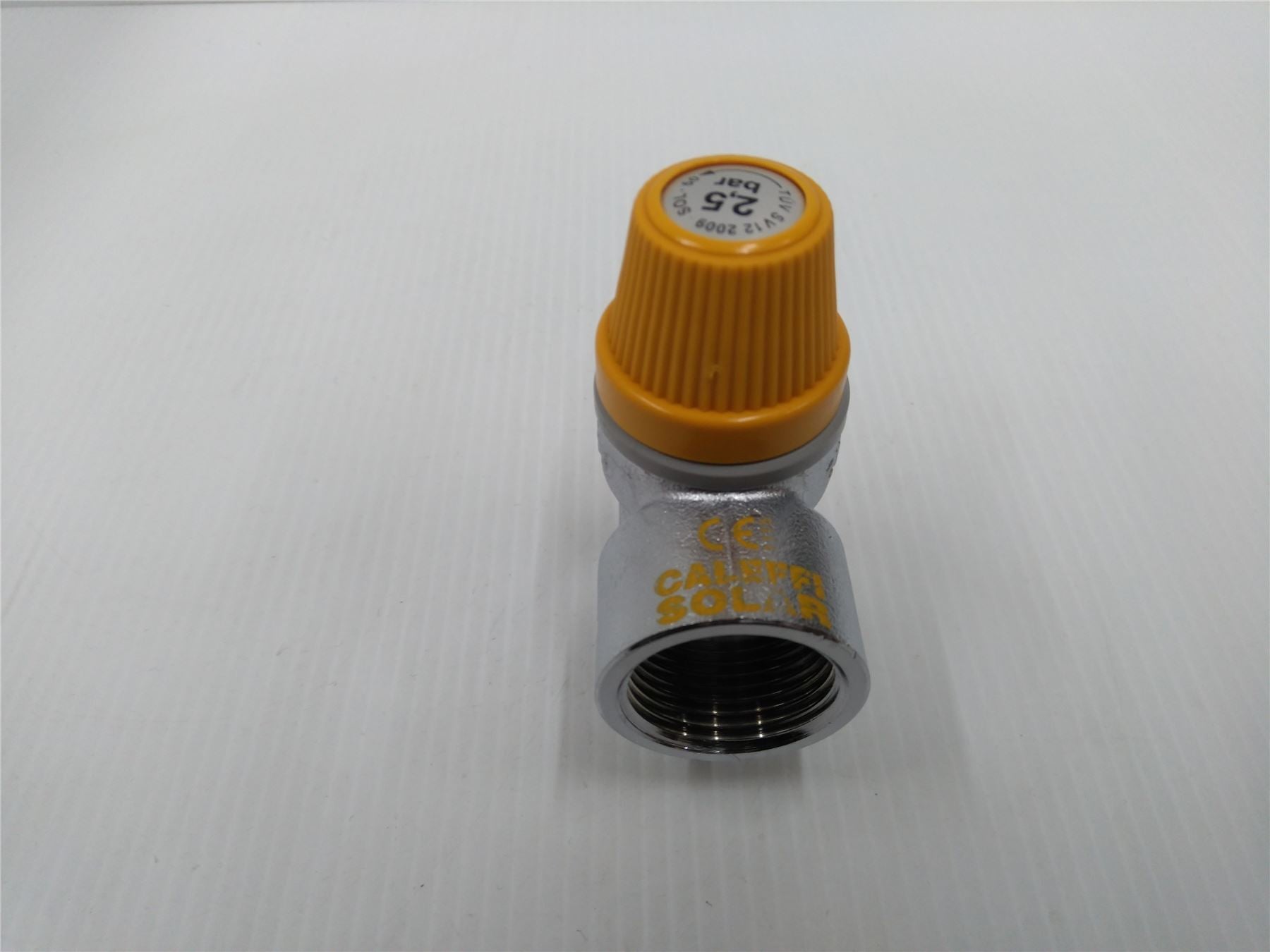 NEW VAILLANT PRESSURE RELIEF VALVE 0020094185