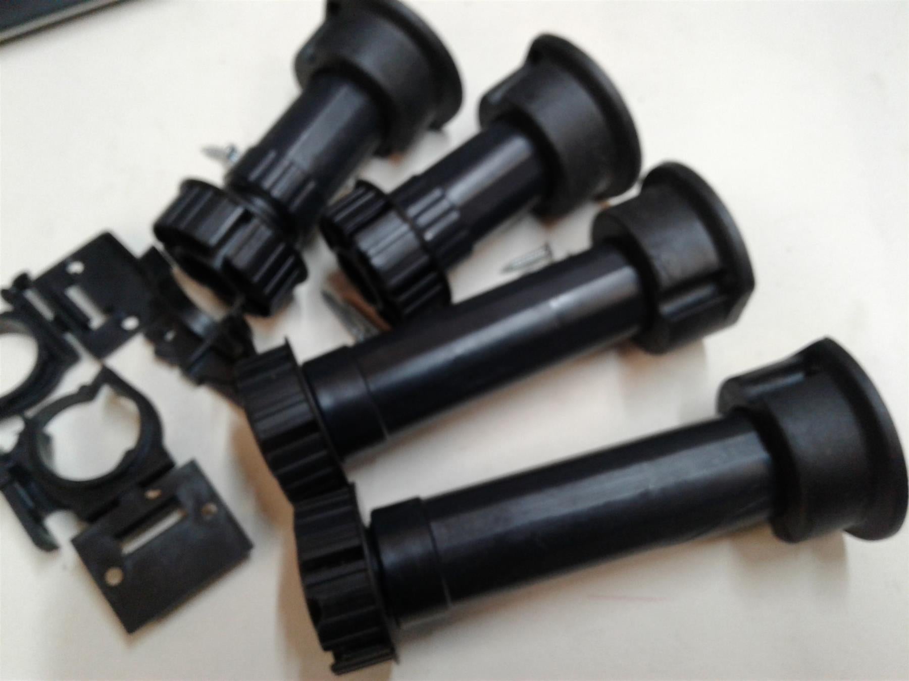 NEW KITCHEN UNIT LEG PLINTH LONG SHORT CLIPS FITTINGS
