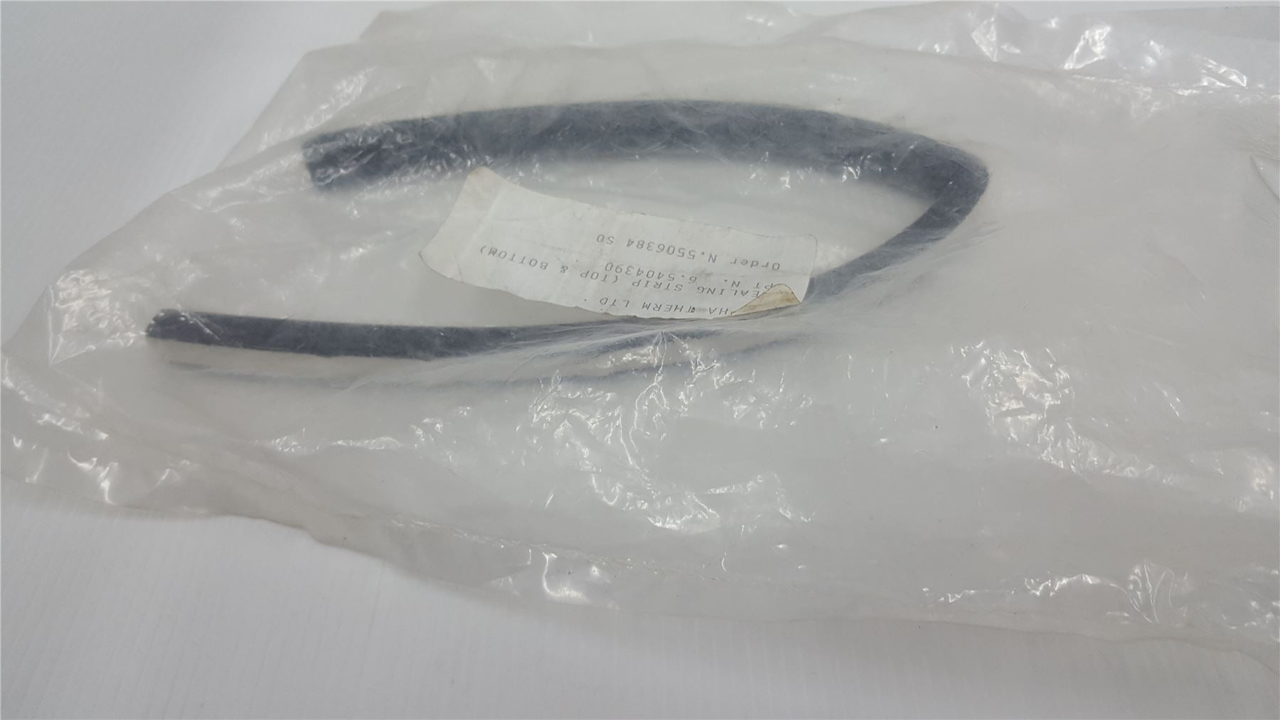 NEW ALPHA SEALING STRIP 6.5404690 65404690