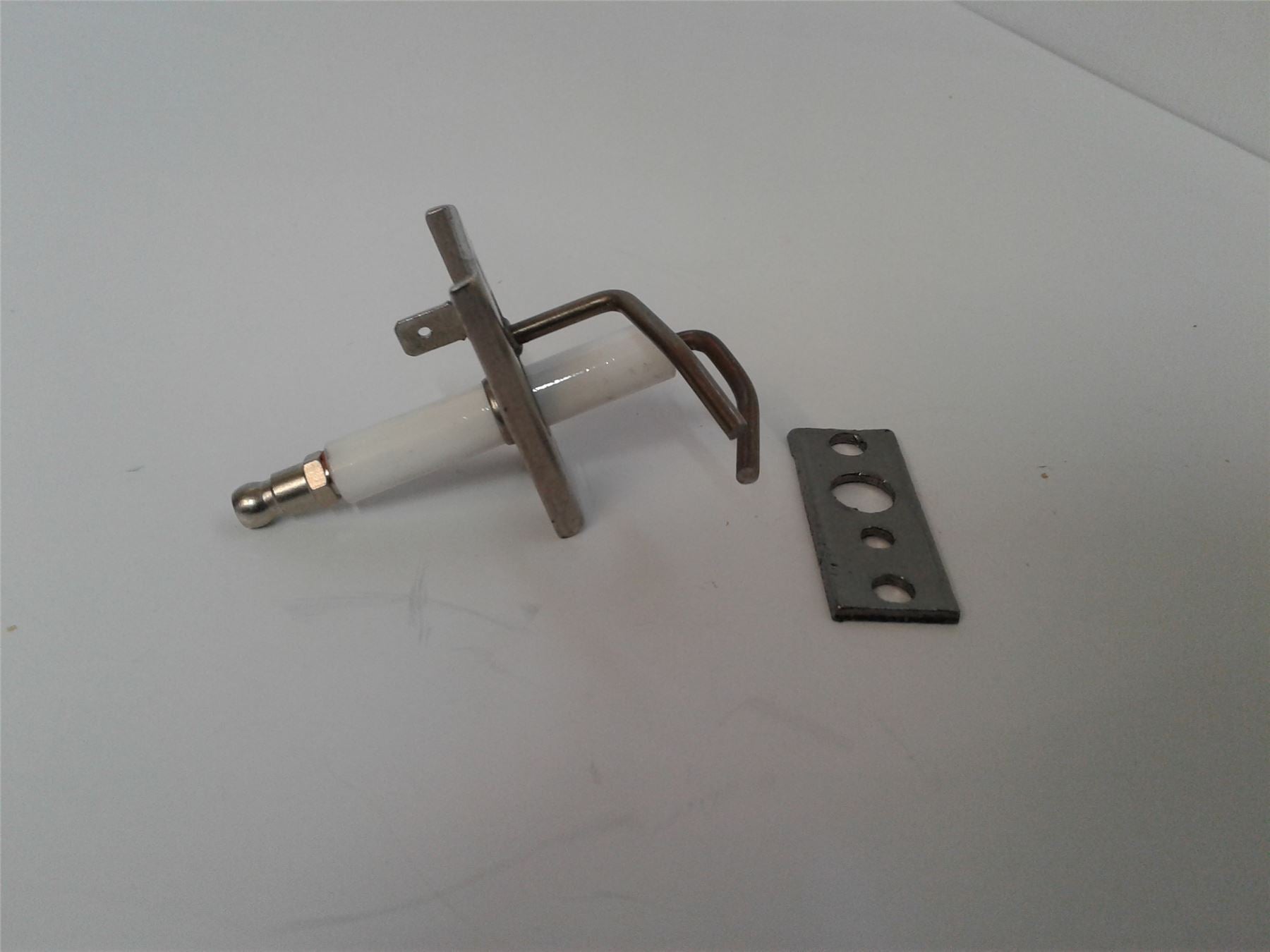 NEW Glowworm 12HX 15HX 18HX 24HX 30HX 35HX Boiler Electrode Kit 0020020731