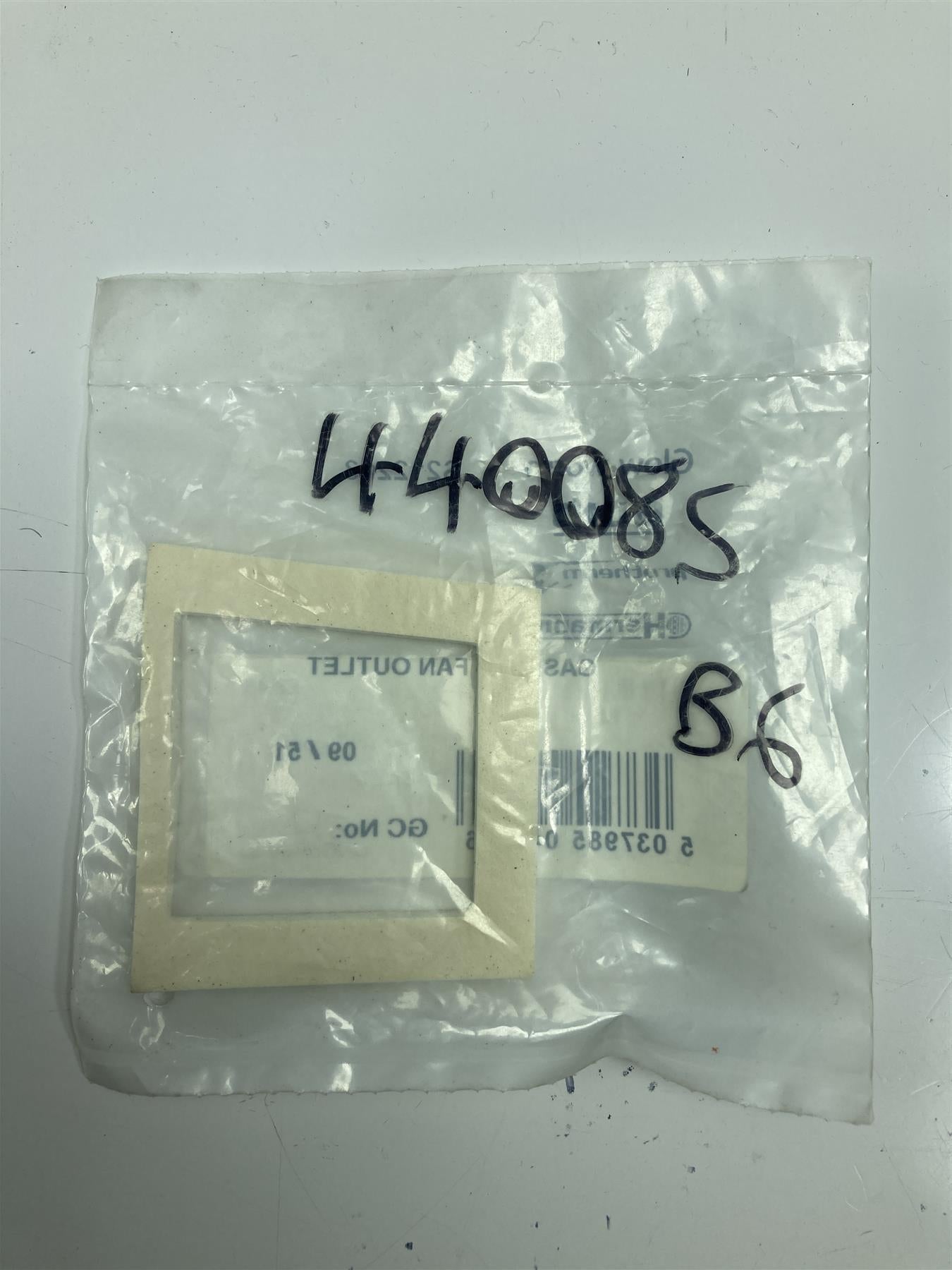 Glowworm Gas Spare Fan Outlet Gasket Part No S212213 New