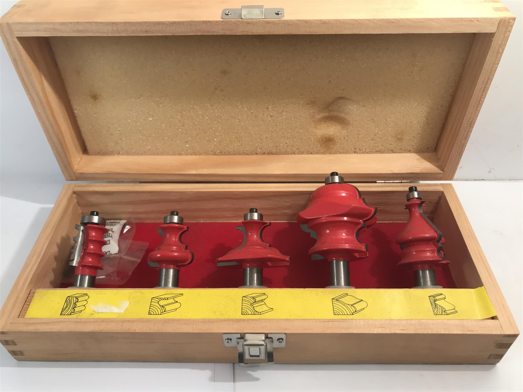 5 Piece Router Bits Set in wooden case for beading and moulding - 1/2" Shank