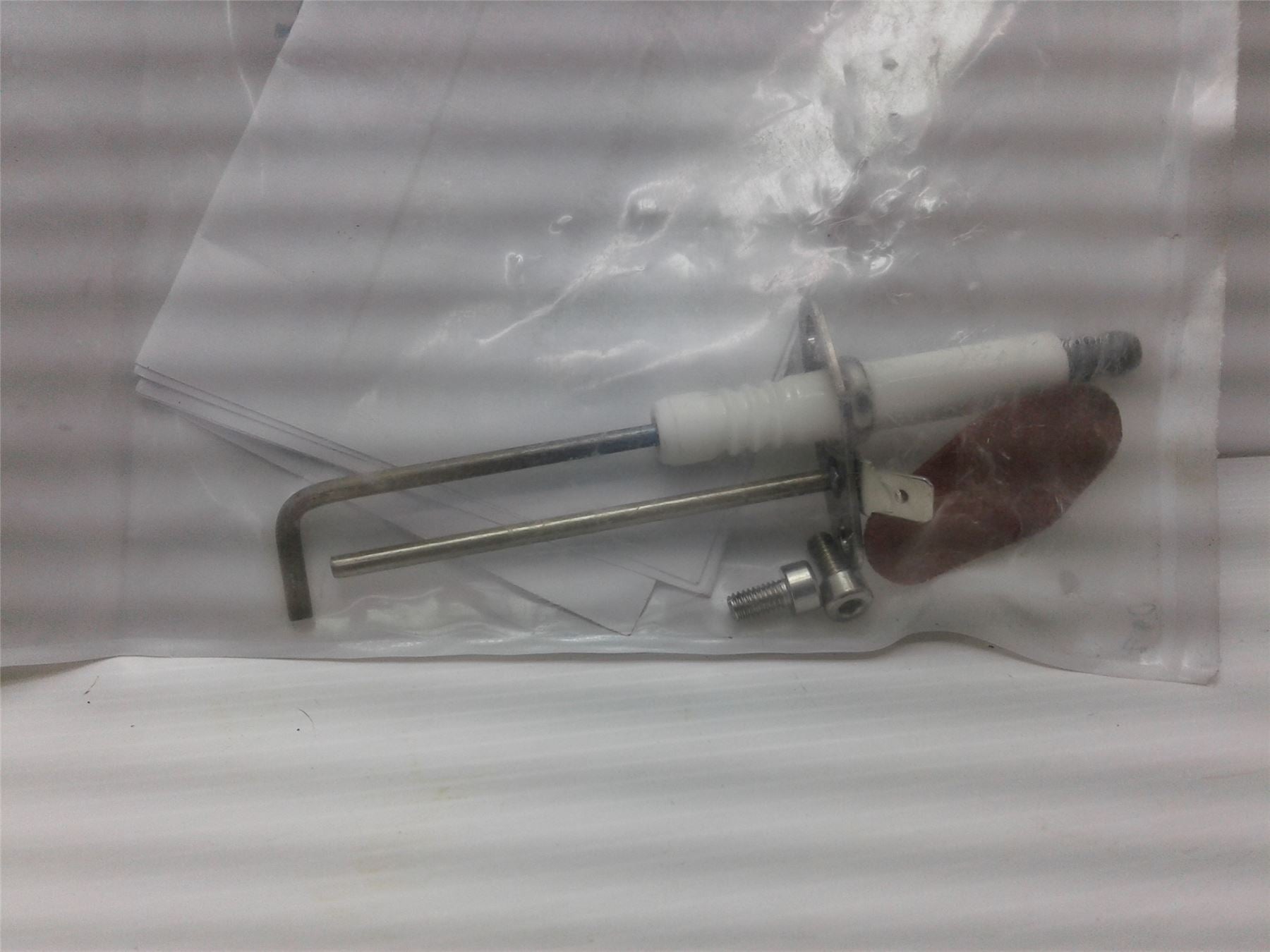 NEW IDEAL ICOS 12HE 15HE 18HE 24HE BOILER IGNITION ELECTRODE KIT 173528