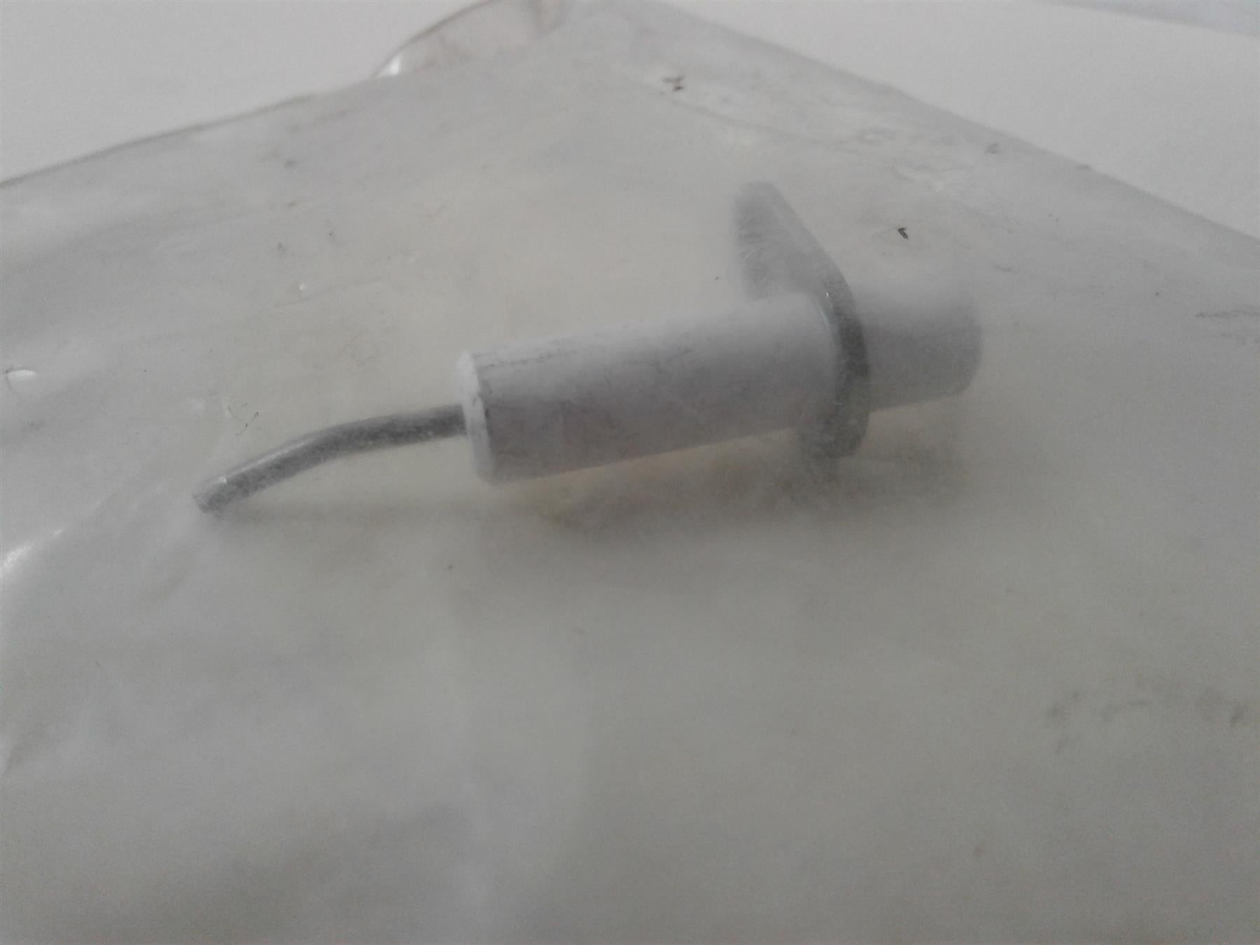 NEW GLOW WORM SPACESAVER KFB BOILER ELECTRODE P621 S800188