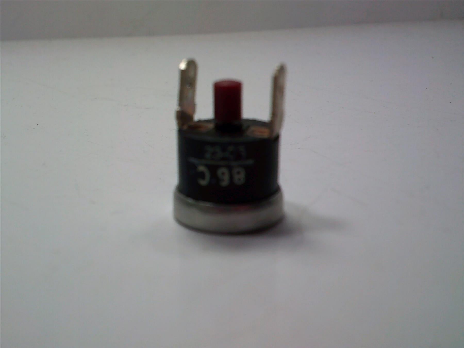 GLOWWORM 801724 OVERHEAT THERMOSTAT RC01 005