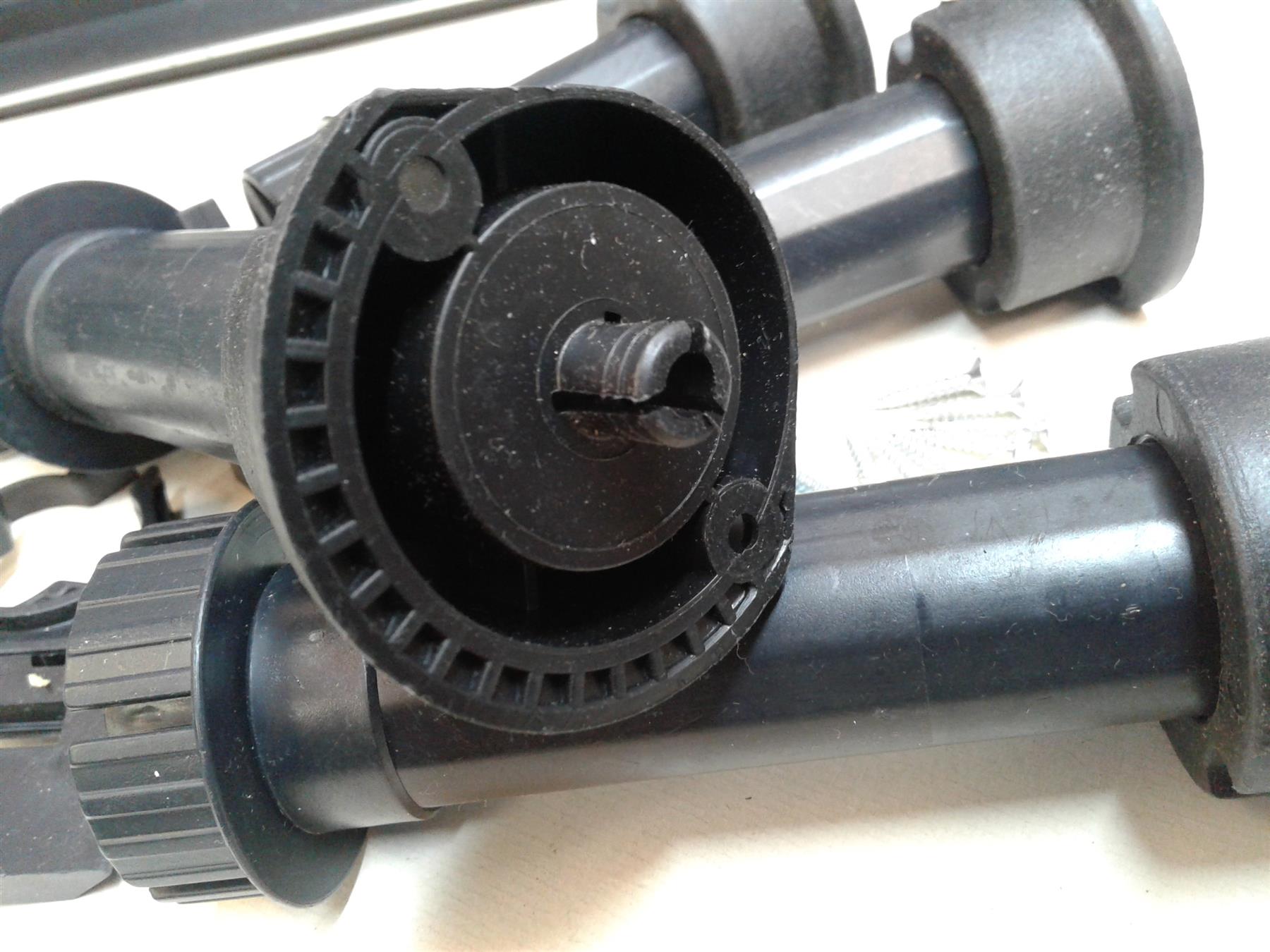 NEW KITCHEN UNIT LEG PLINTH LONG SHORT CLIPS FITTINGS