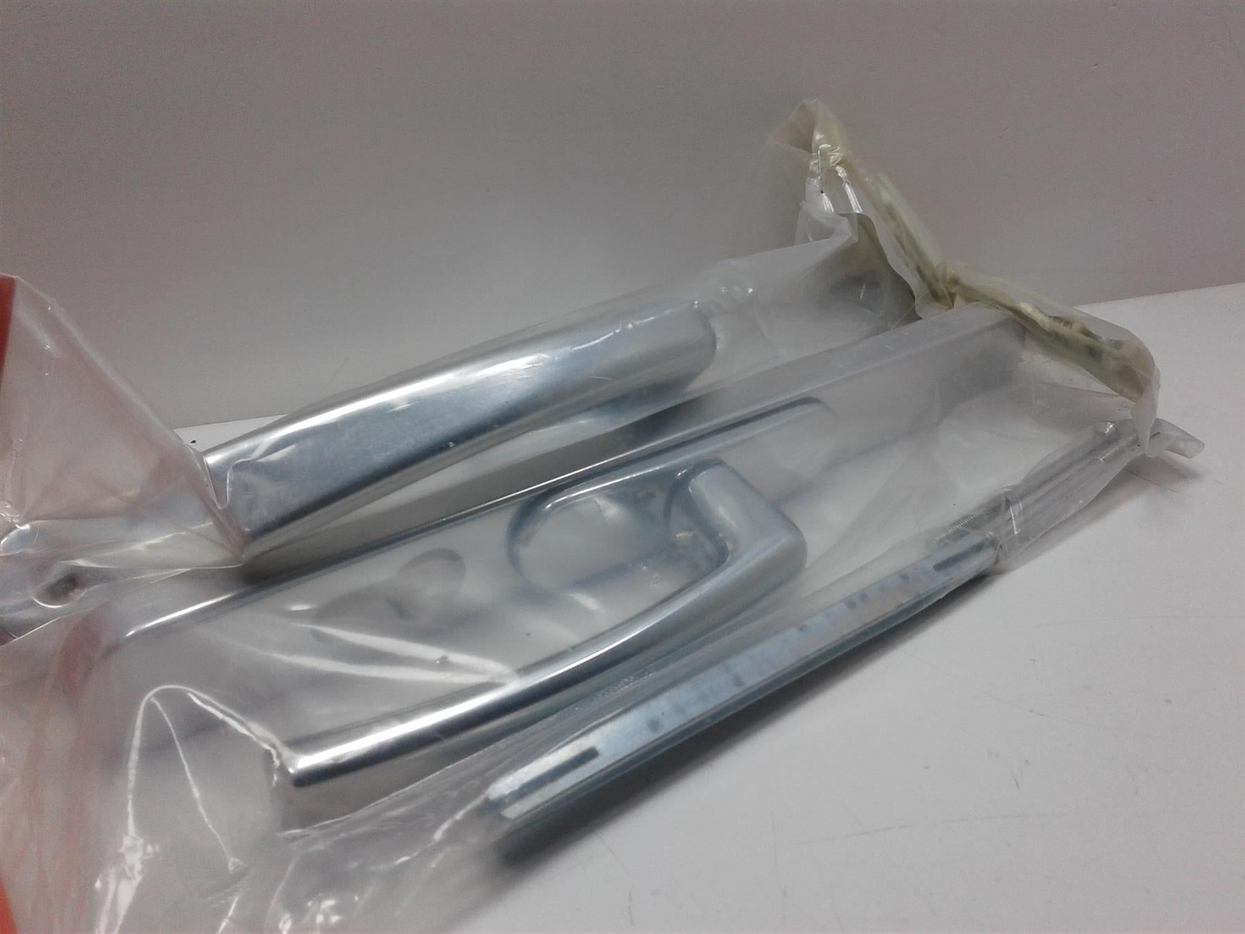 Chrome Flexi-Handle Lever