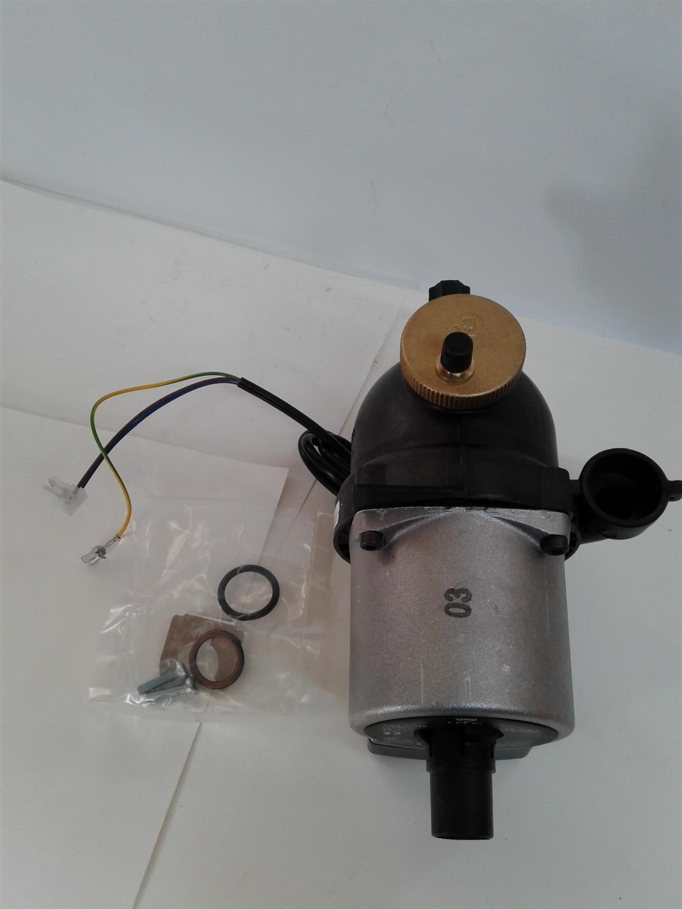 New Saunier Duval - Pump - : 05720700