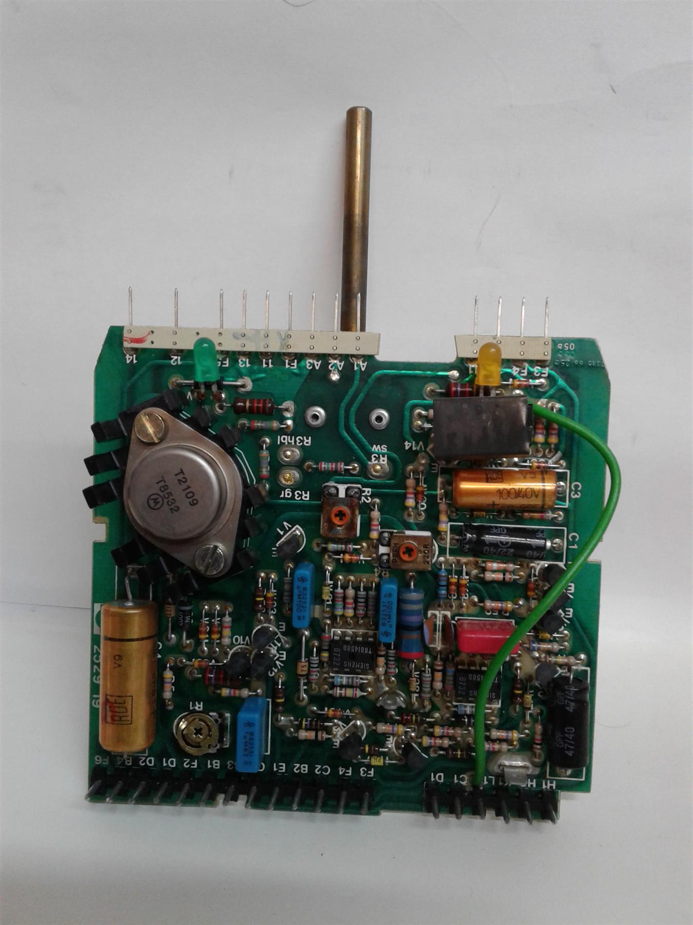 New Vaillant PCB 25-2945 Electronic Board