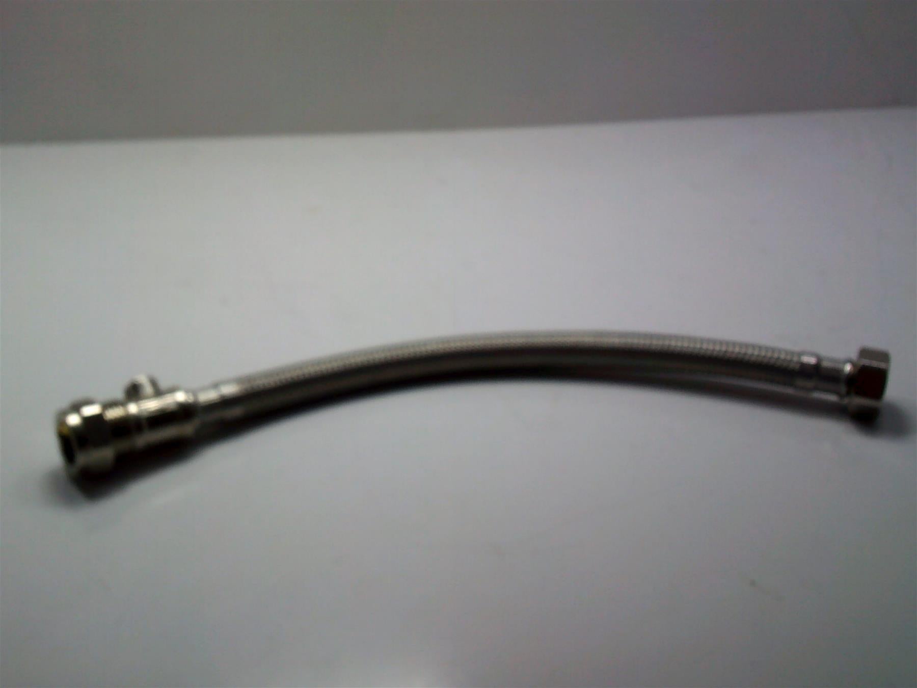 15mm x 1/4" BSP Wras Flexi Hose With isolator