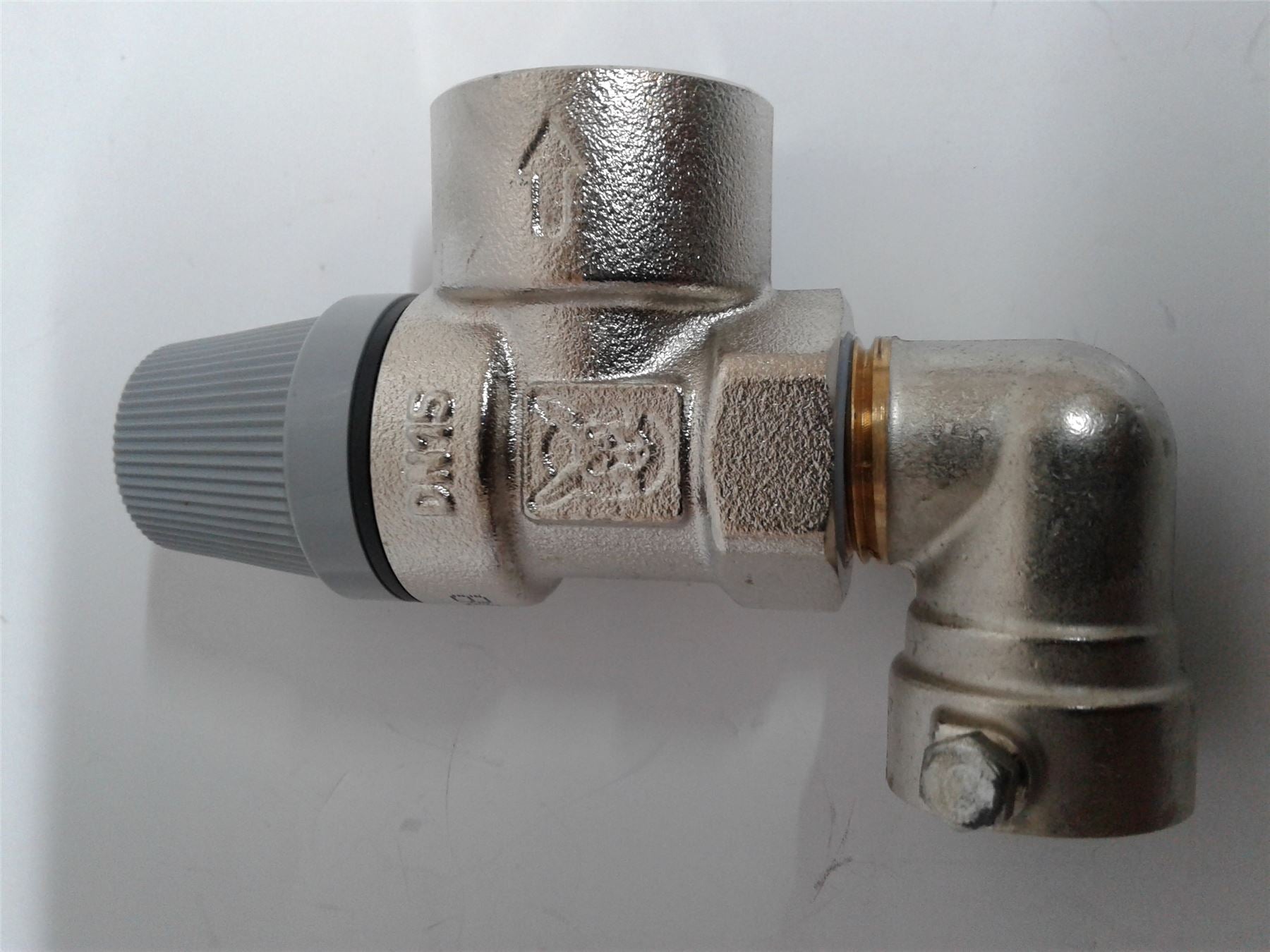 NEW Vaillant Pressure Relief Valve 190717