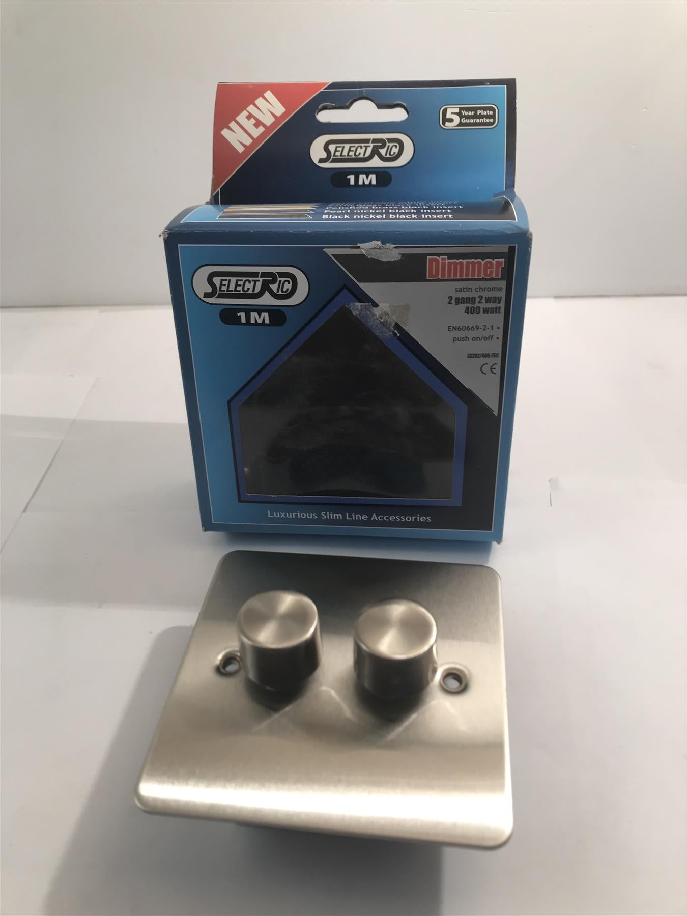 Selectric 1M Flat Plate Dimmer 2 Gang 2 Way 400W Satin Chrome  LG202/400FSC