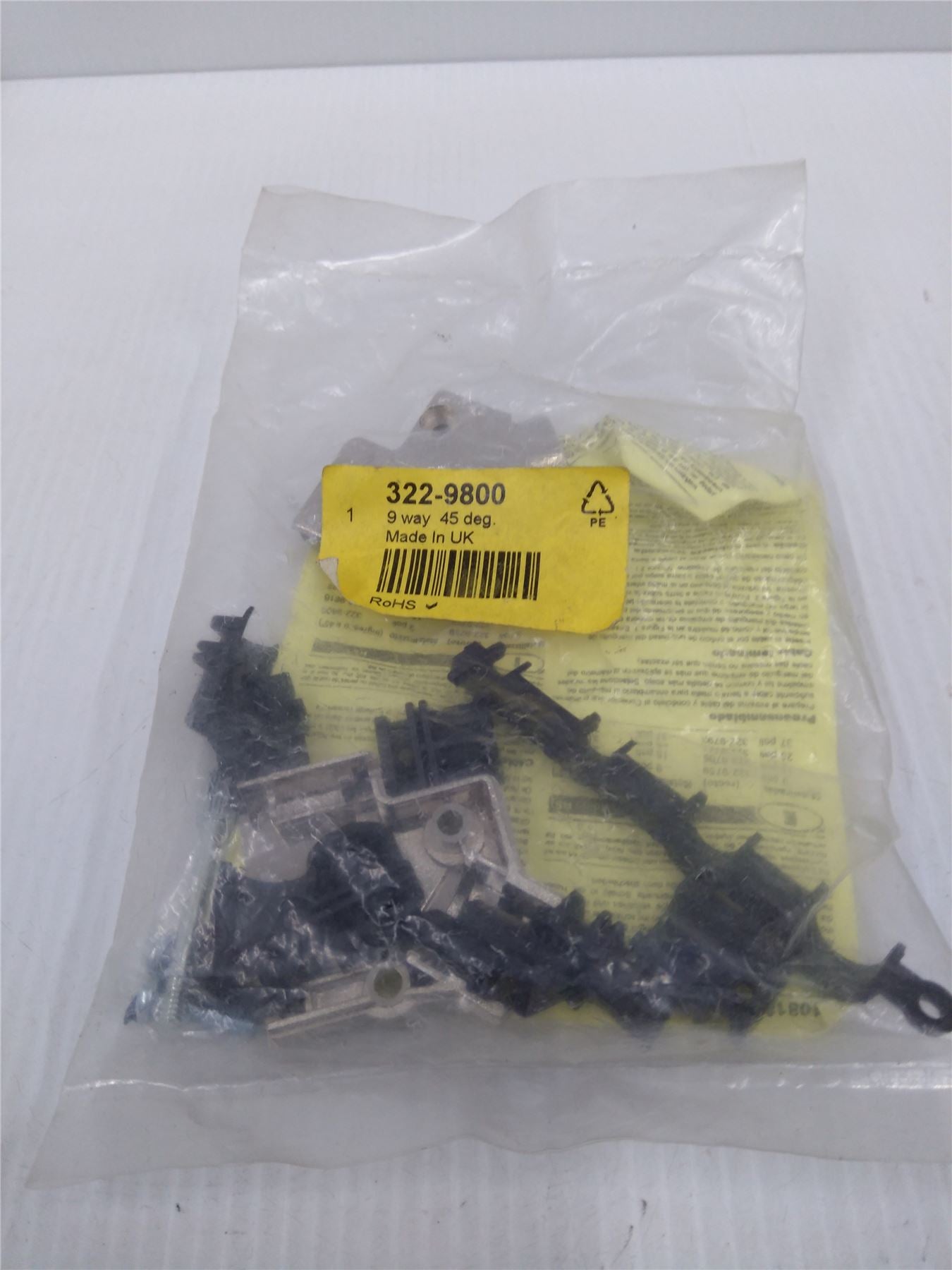 NEW 9 WAY 45 DEG ENTRY METALLISED PLASTIC SHIELDED SUB 'D HOOD 322-9800