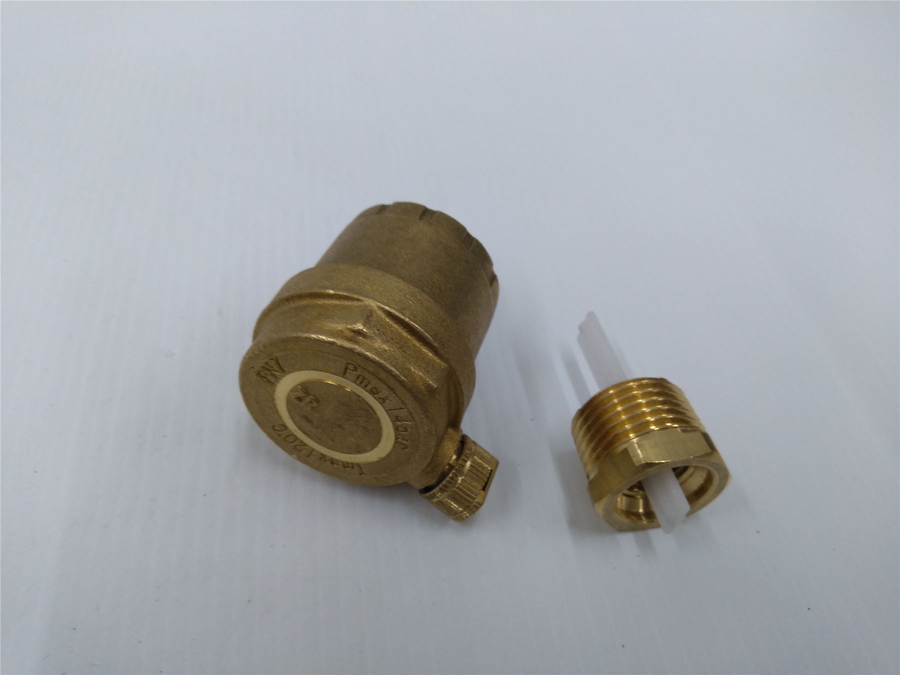 NEW GIACOMINI R88I Automatic Float air vents G1/2" R88IY003