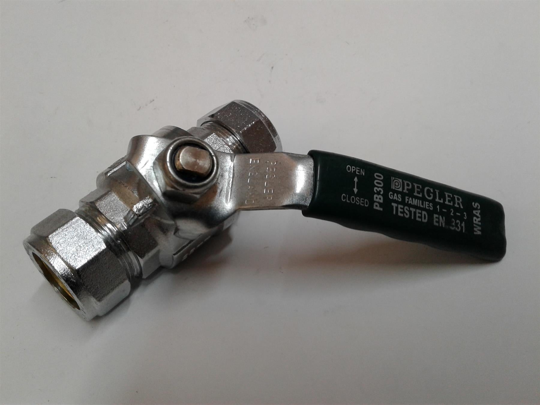 NEW PEGLER PB300 PN16 FULL BALL VALVE GREEN LEVER WRAS