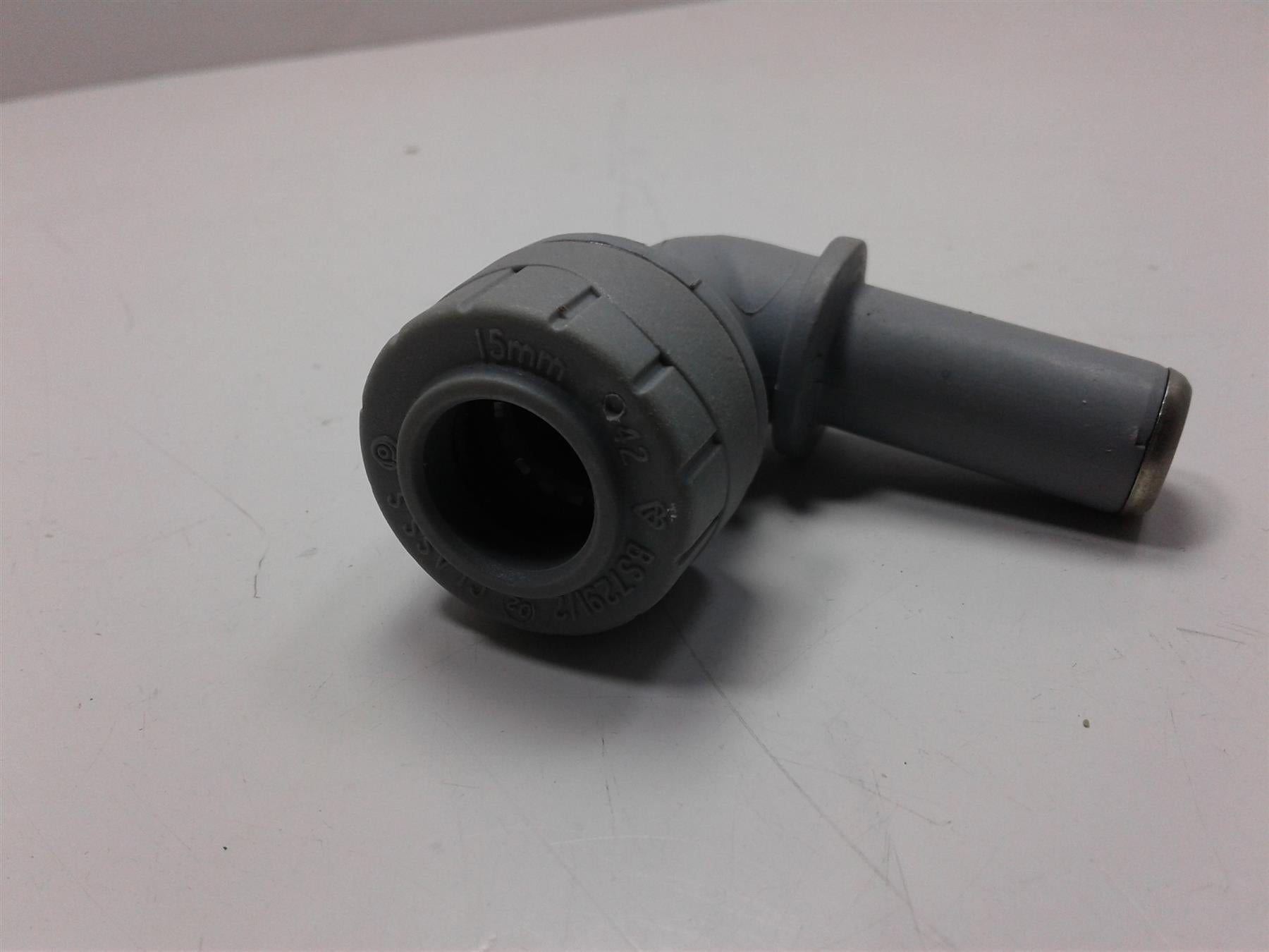 Polyplumb 15mm Spigot Elbow Grey