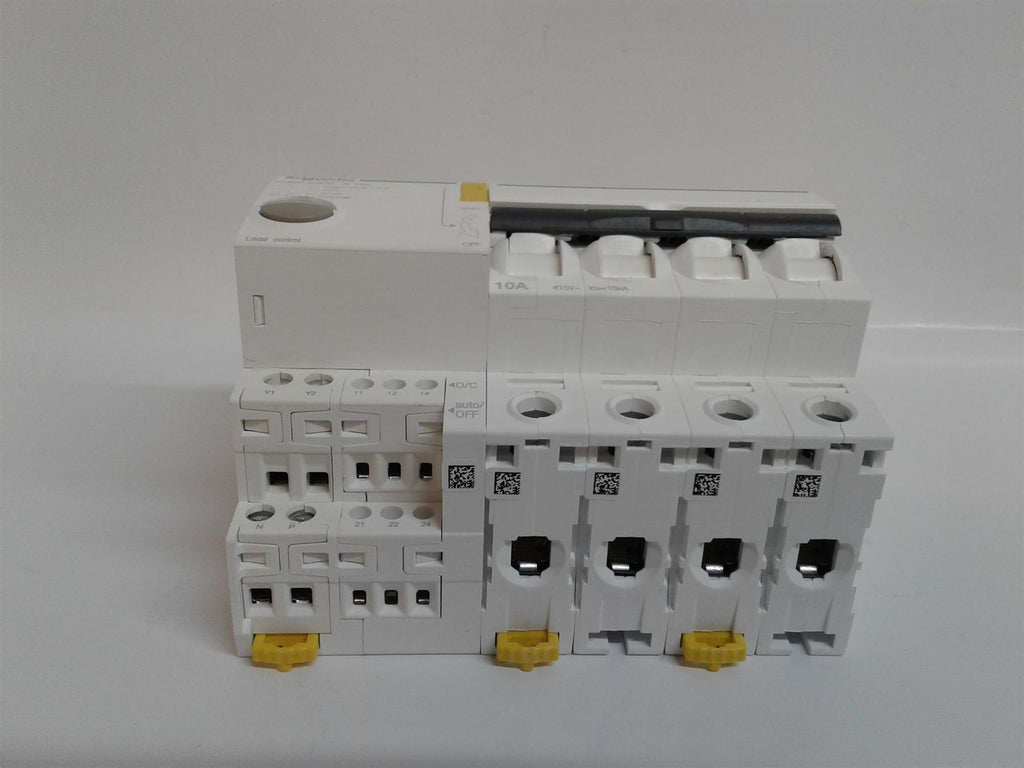NEW Schneider Electric A9C66410 Circuit Breaker Reflex iC60H Ti24 10A 4P