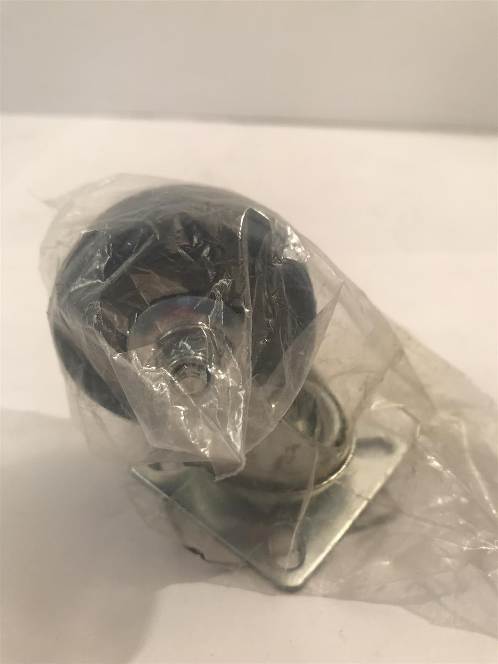 Fixman Swivel Rubber Castor 50 mm 50 kg  530386