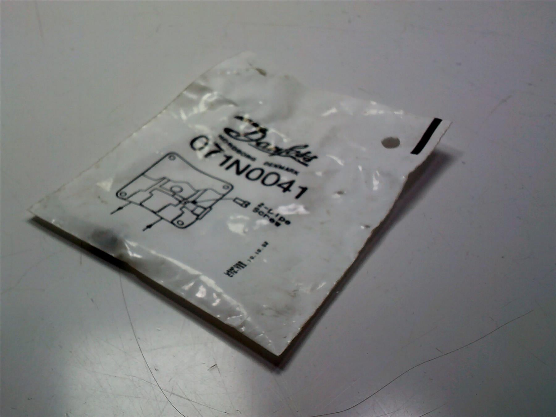 Danfoss 2 Pipe Screw ( 071N0041 Service kit)