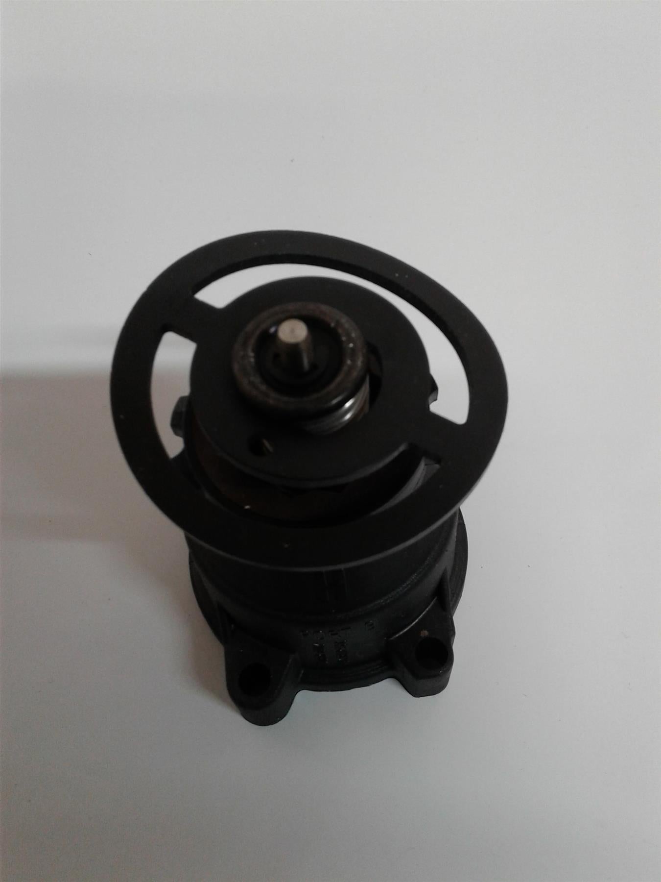 NEW BAXI INTERPART COMBI HE PLUS DIVERTER 3 WAY VALVE 247310
