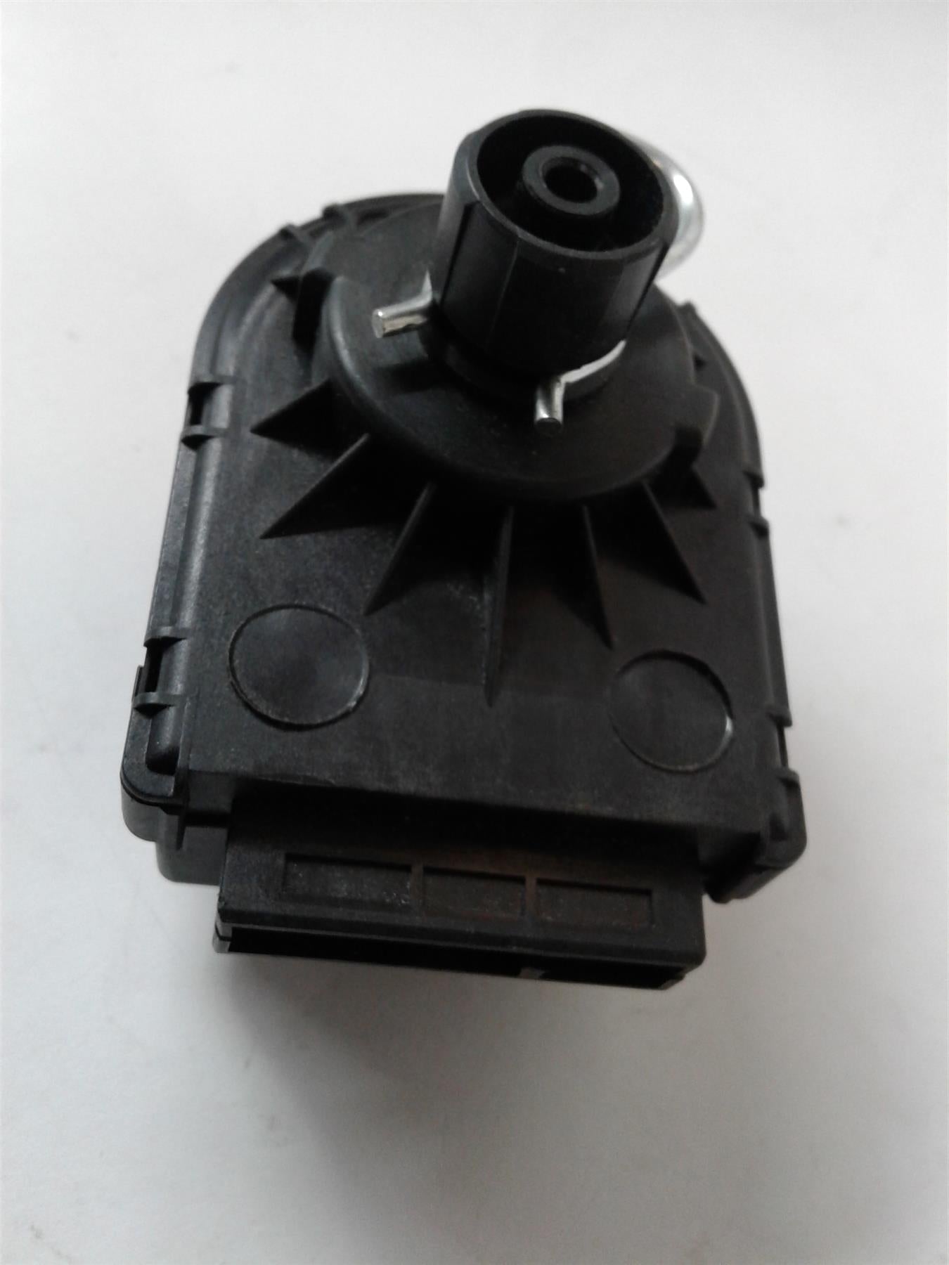 NEW Vokera Linea SYNTESI 3 WAY Diverter Valve Motor 61712905