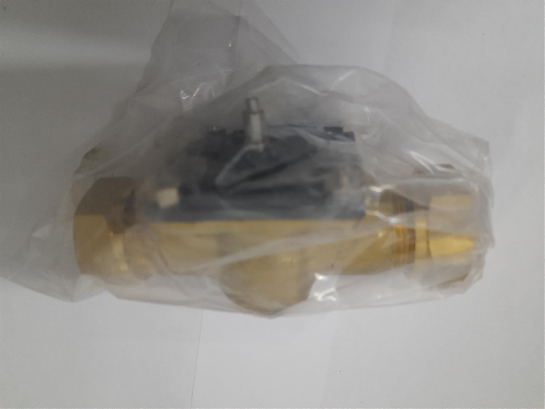 Honeywell 2 port Valve 22mm Body Only