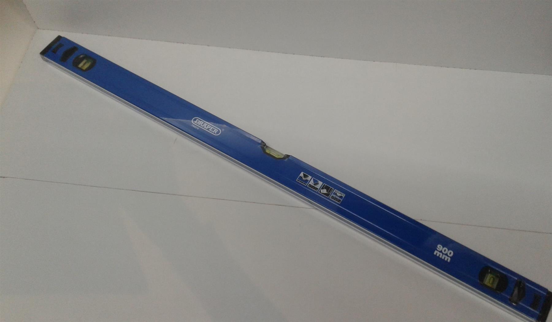 Draper Box Section Level (900mm) 75073