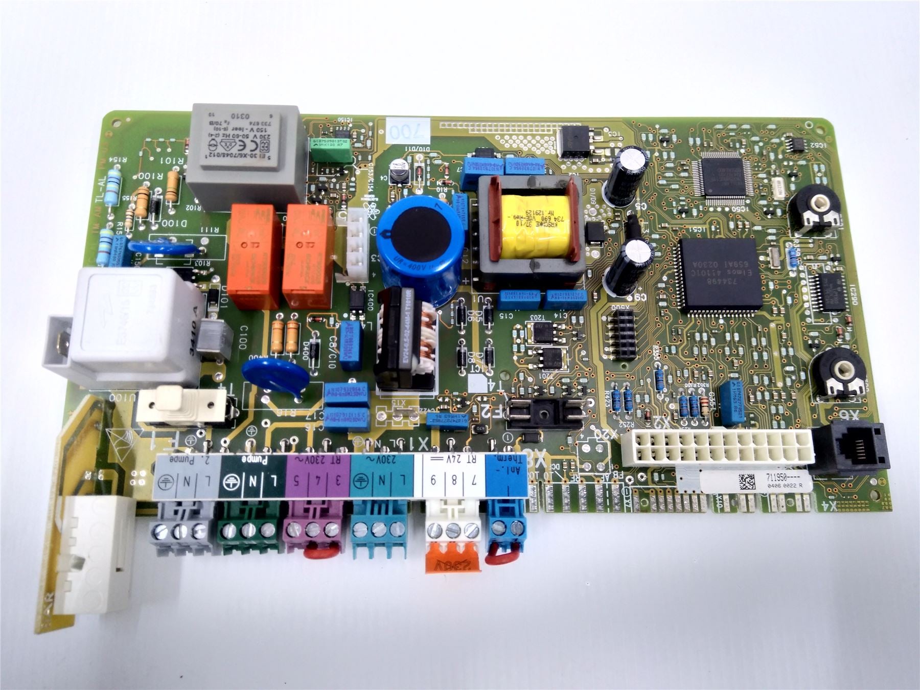 VAILLANT ECOMAX PCB 130826 2 RELAY 12m warranty