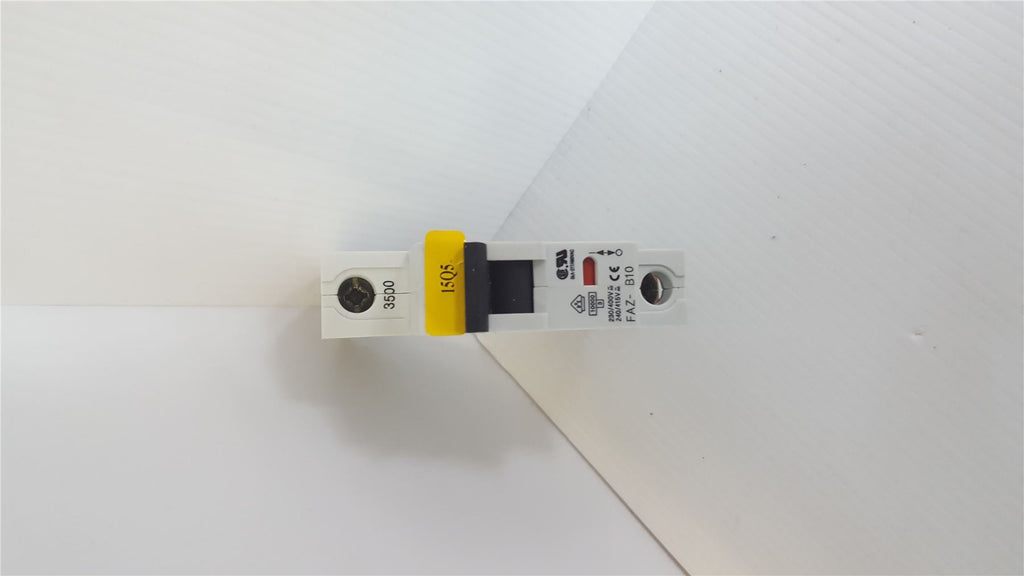 FAZ-B10 Circuit Breaker  15Q5