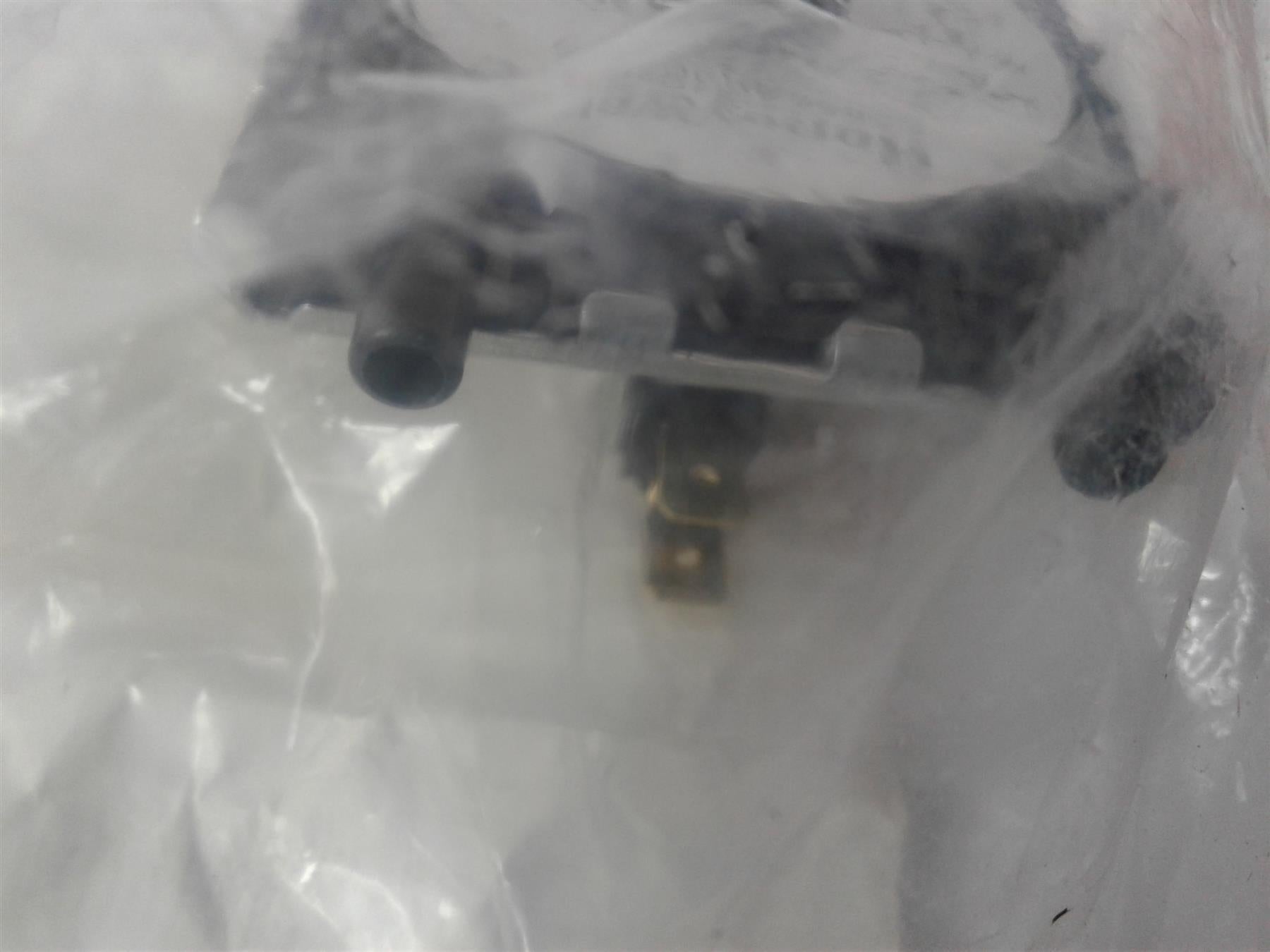NEW HALSTEAD HTG BEST 40 50 80 500609 AIR PRESSURE SWITCH