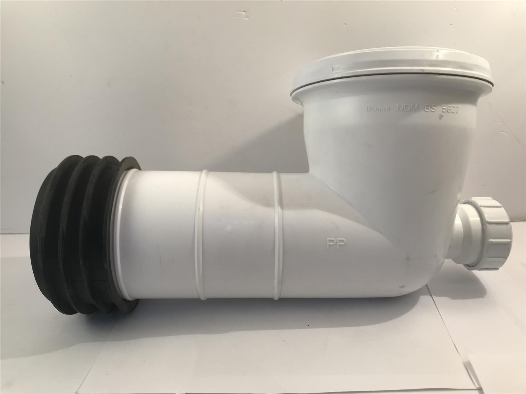 90 Degree Bent Toilet Pan Connector 110mm & 32mm Boss