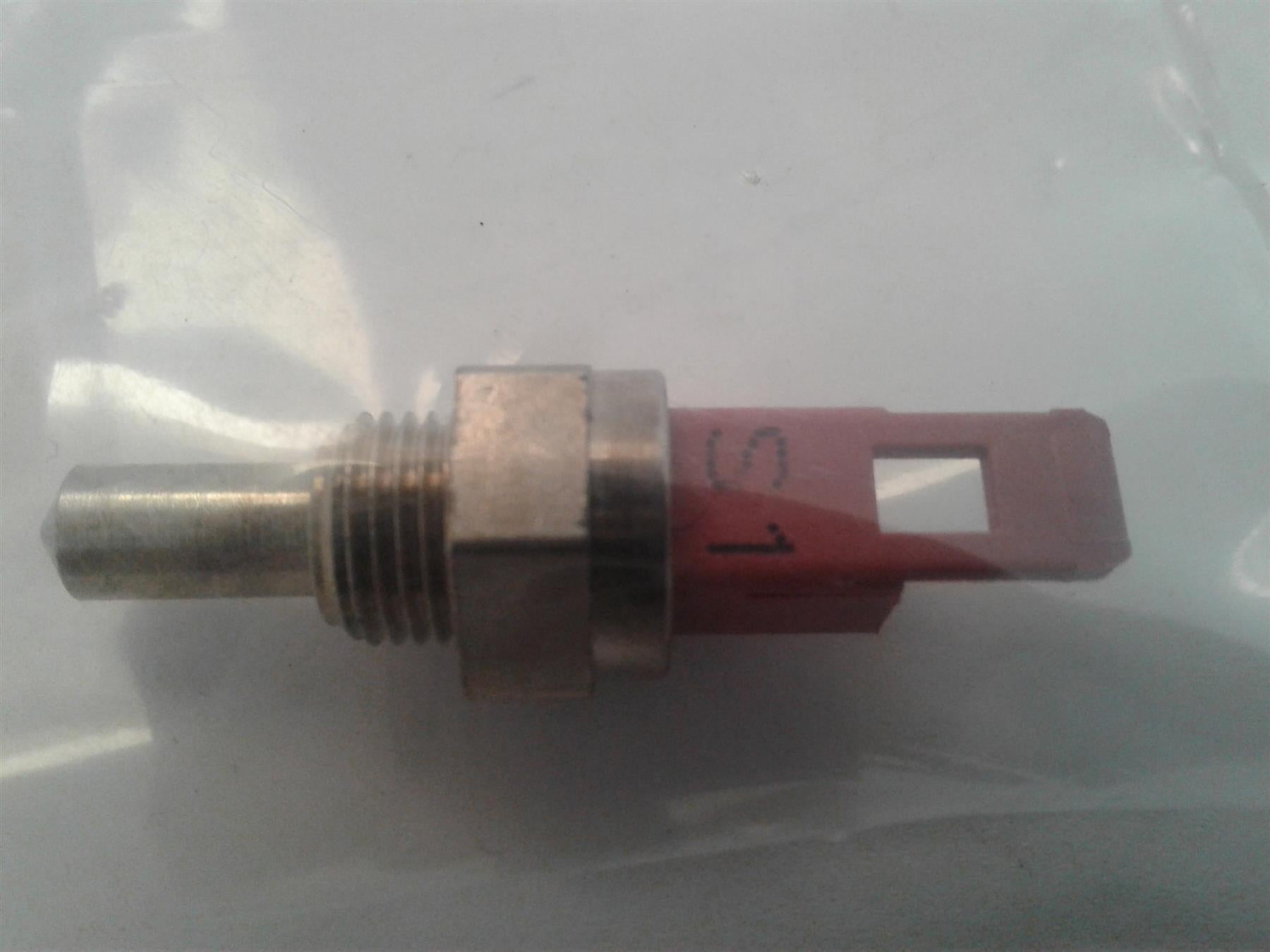 NEW GENUINE BAXI MAIN TEMPERATURE THERMISTOR SENSOR 5114725