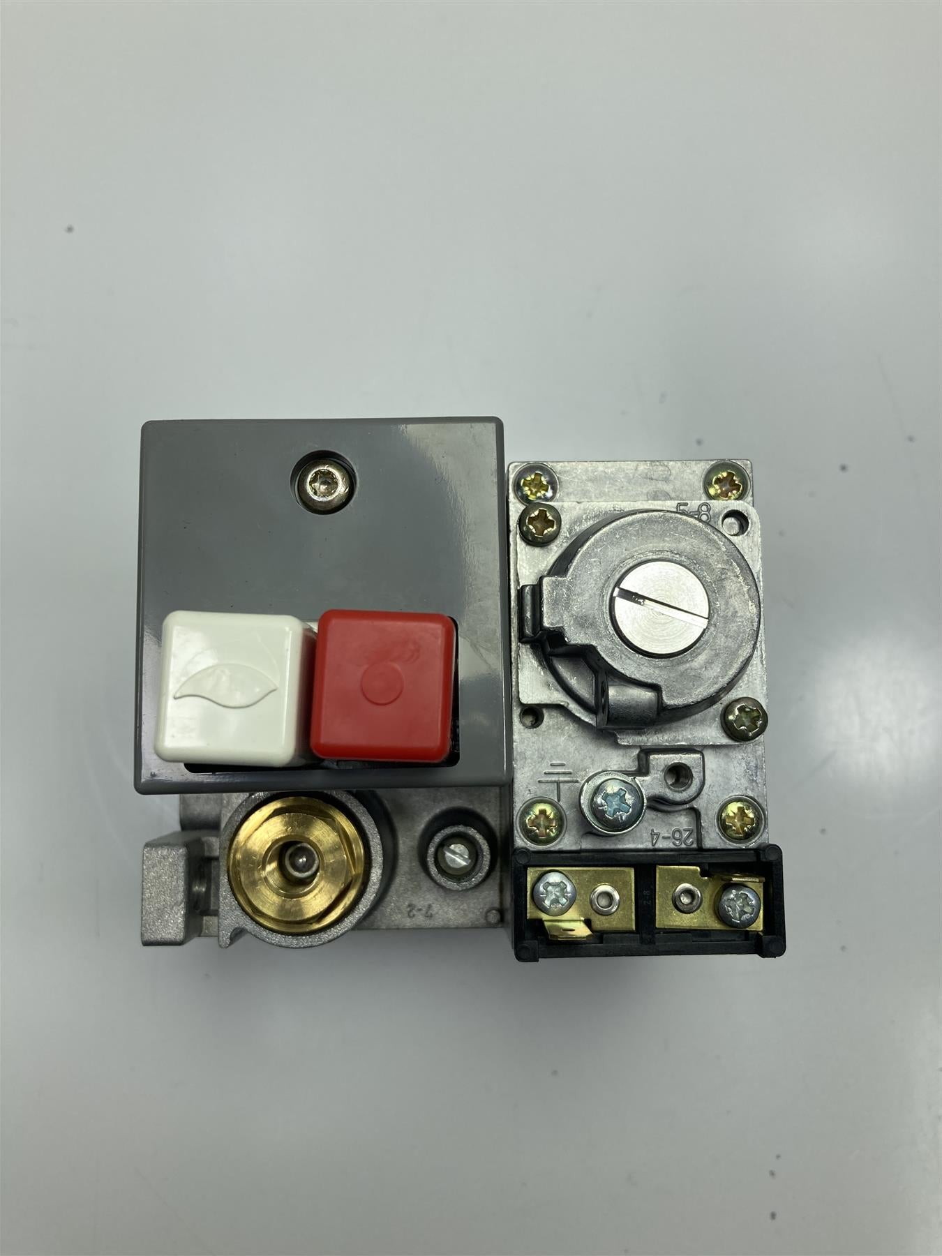 HONEYWELL RED & WHITE BUTTON 240V BOILER GAS VALVE V4400C new