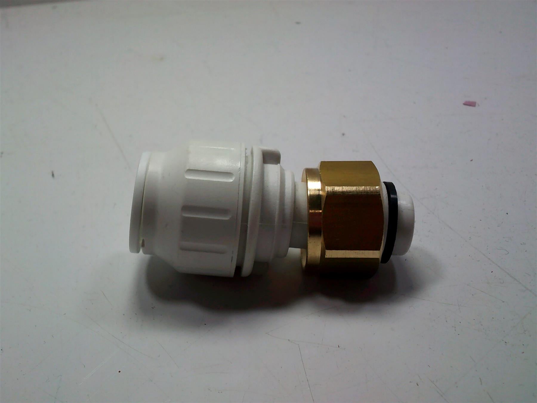 John Guest Straight Tap Adapter PVC Pipe Fitting, 15mm x 1/2"