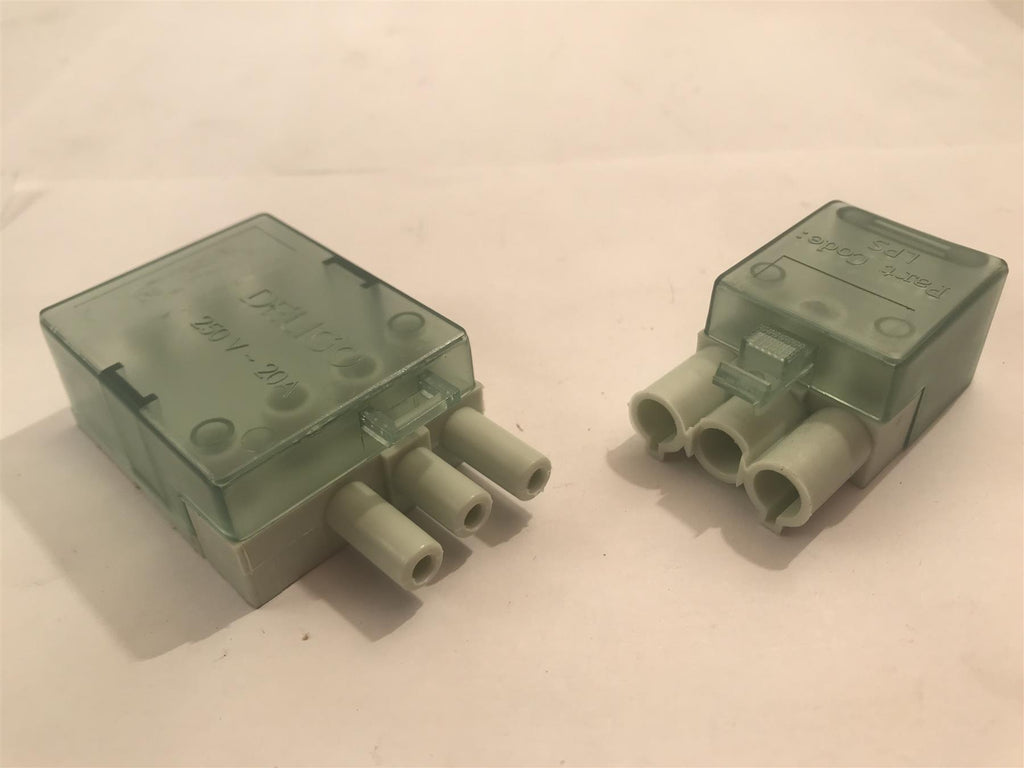 Deligo 3 Pin Lighting Plug & Socket GST18-3 - LPS