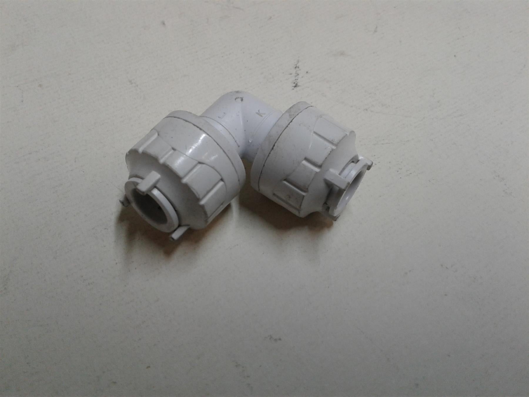NEW POLYPIPE POLYFIT 10MM EQUAL ELBOW 90° BEND FIT110 WHITE (EACH)