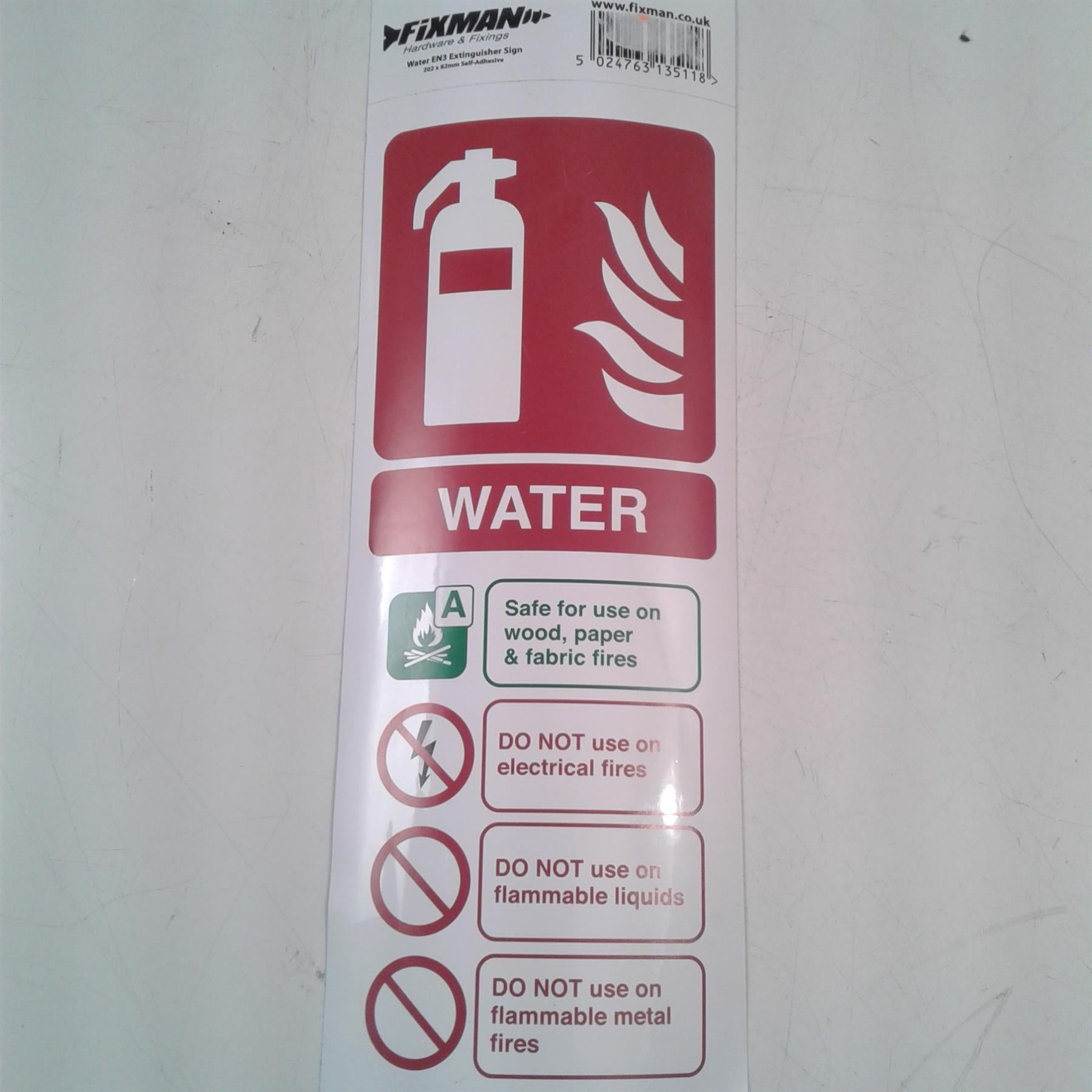 Water EN3 Extinguisher Sign 202 x 82mm self-adhesive