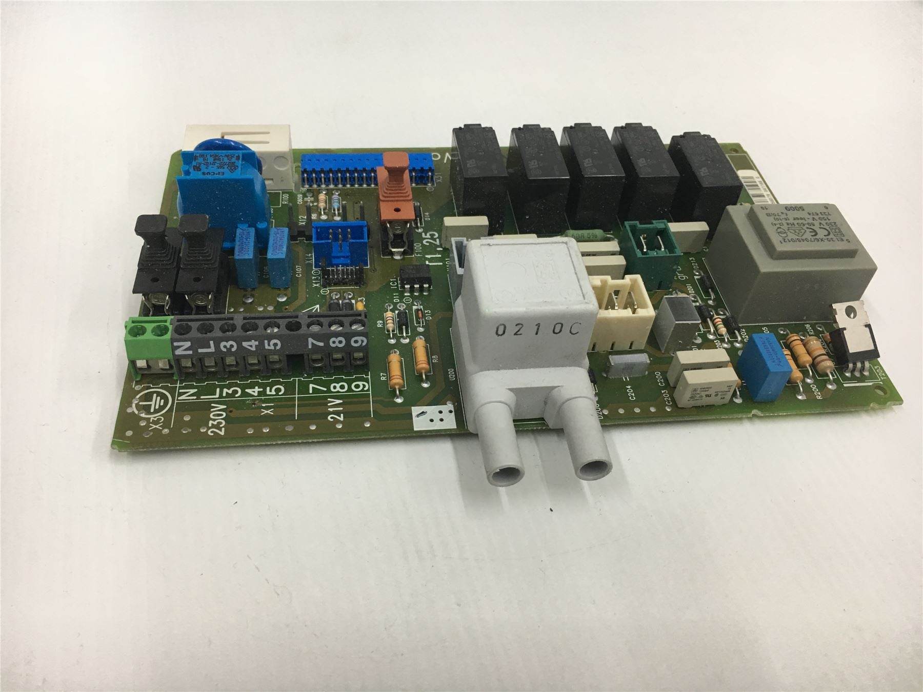 VAILLANT TURBOMAX THERMOCOMPACT 130438 PCB 12m warranty