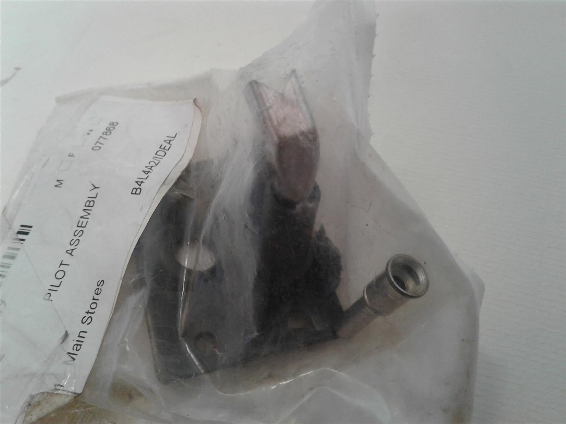 NEW IDEAL CONCORD ELAN BOILER PILOT BURNER ASSEMBLY 077868