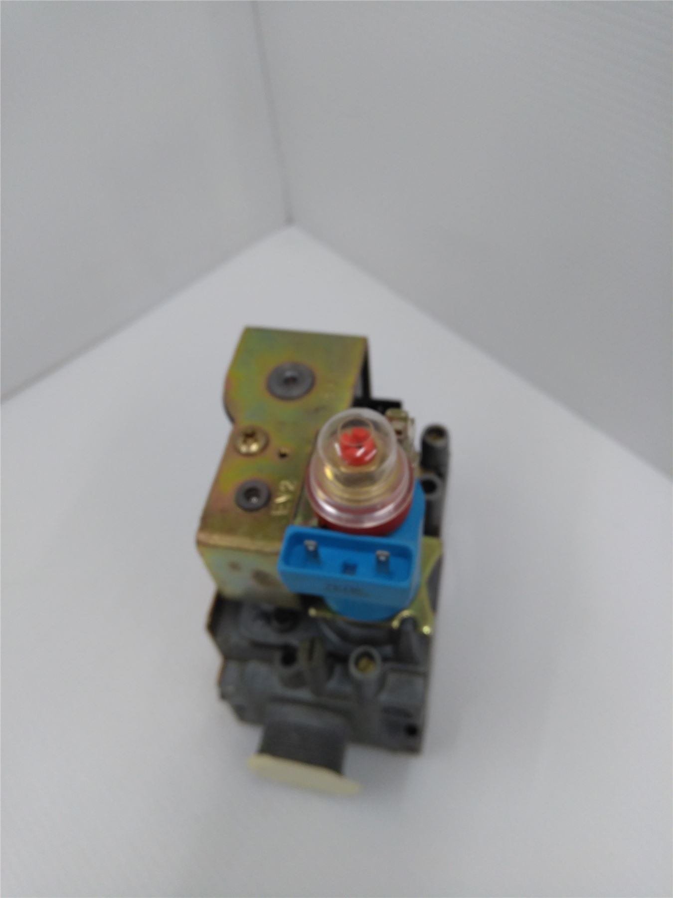 NEW SIME SIT GAS VALVE TYPE 845 SIGMA 6243811