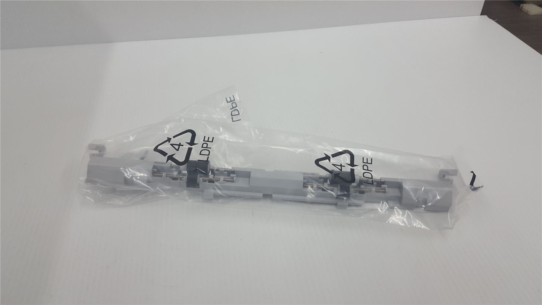 Ejection Support Roller LE0218001