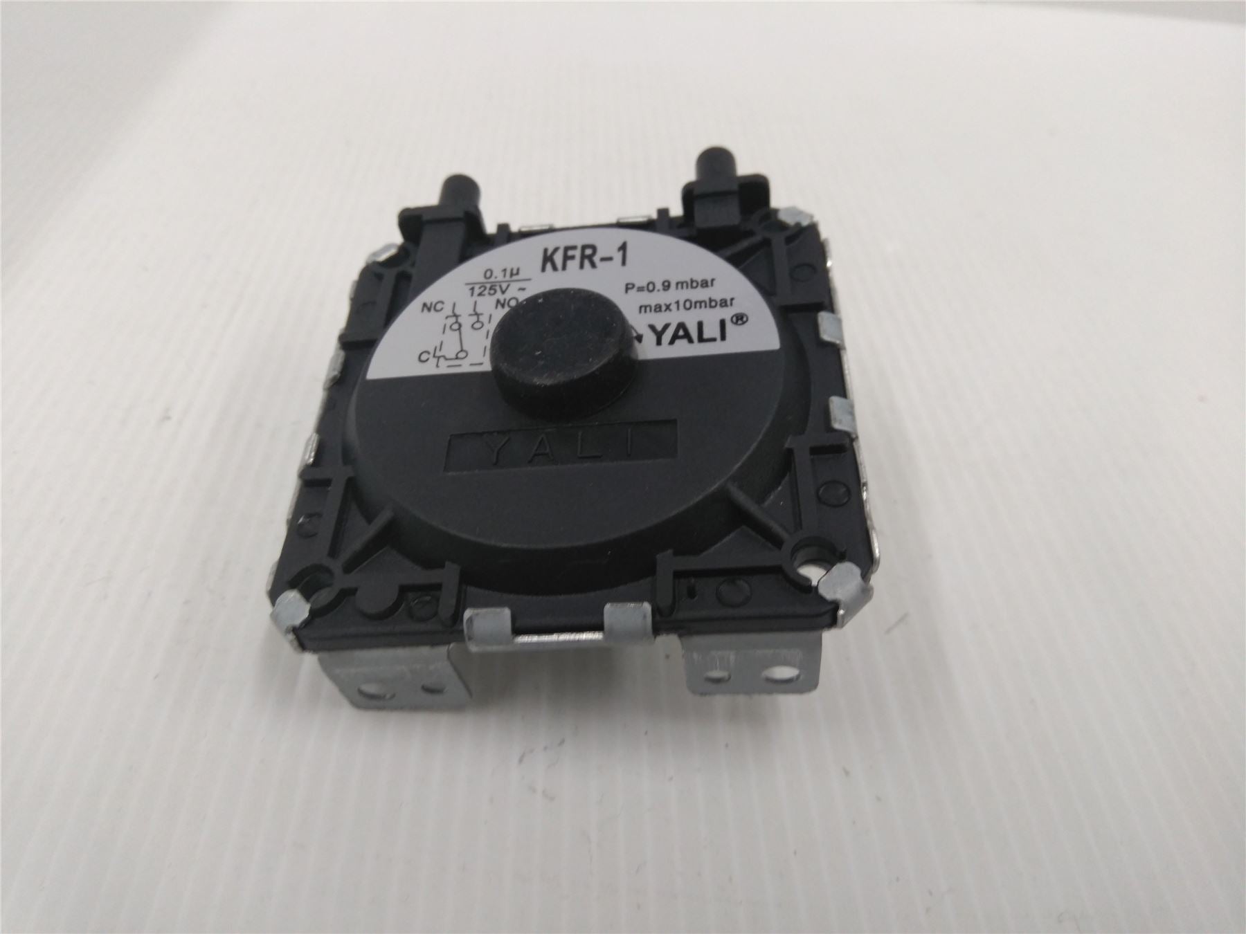 UNIVERSAL AIR PRESSURE SWITCH