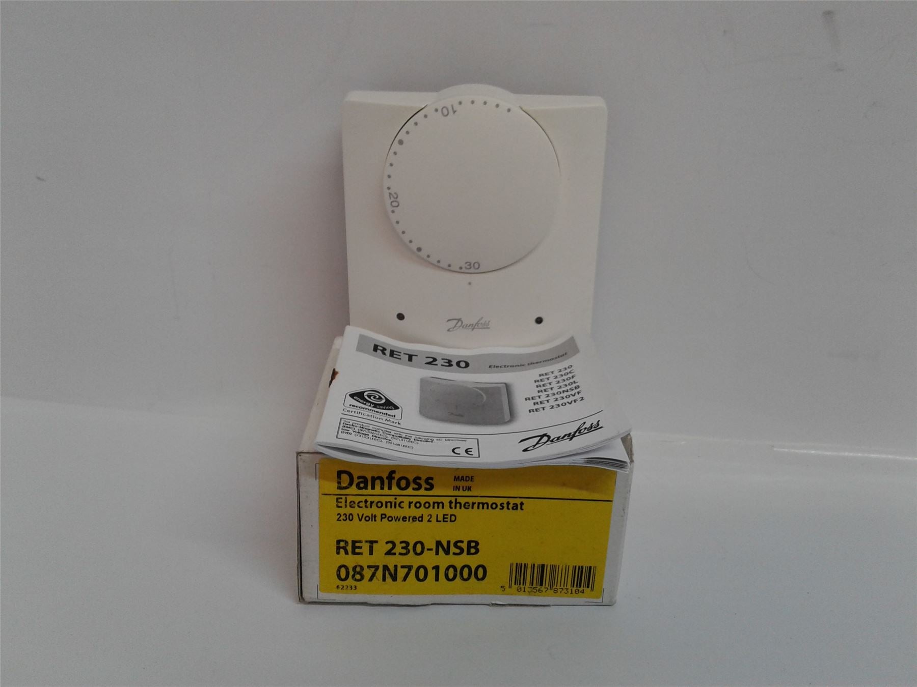 NEW Danfoss RET 230 NSB Room Thermostat 087N701000