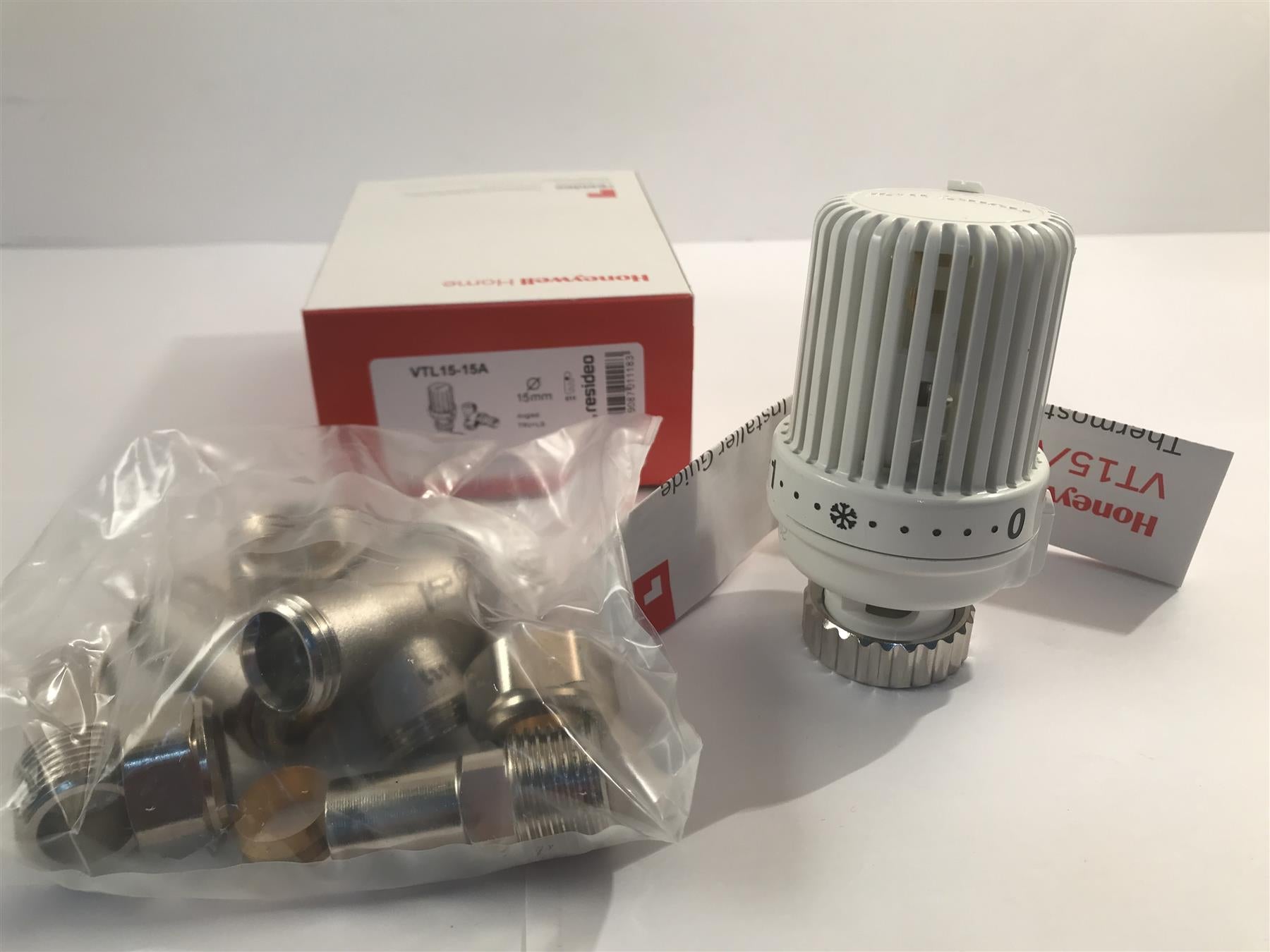 Honeywell VTL15 15A 15mm TRV Radiator Thermostat Valve And Lockshield Pack