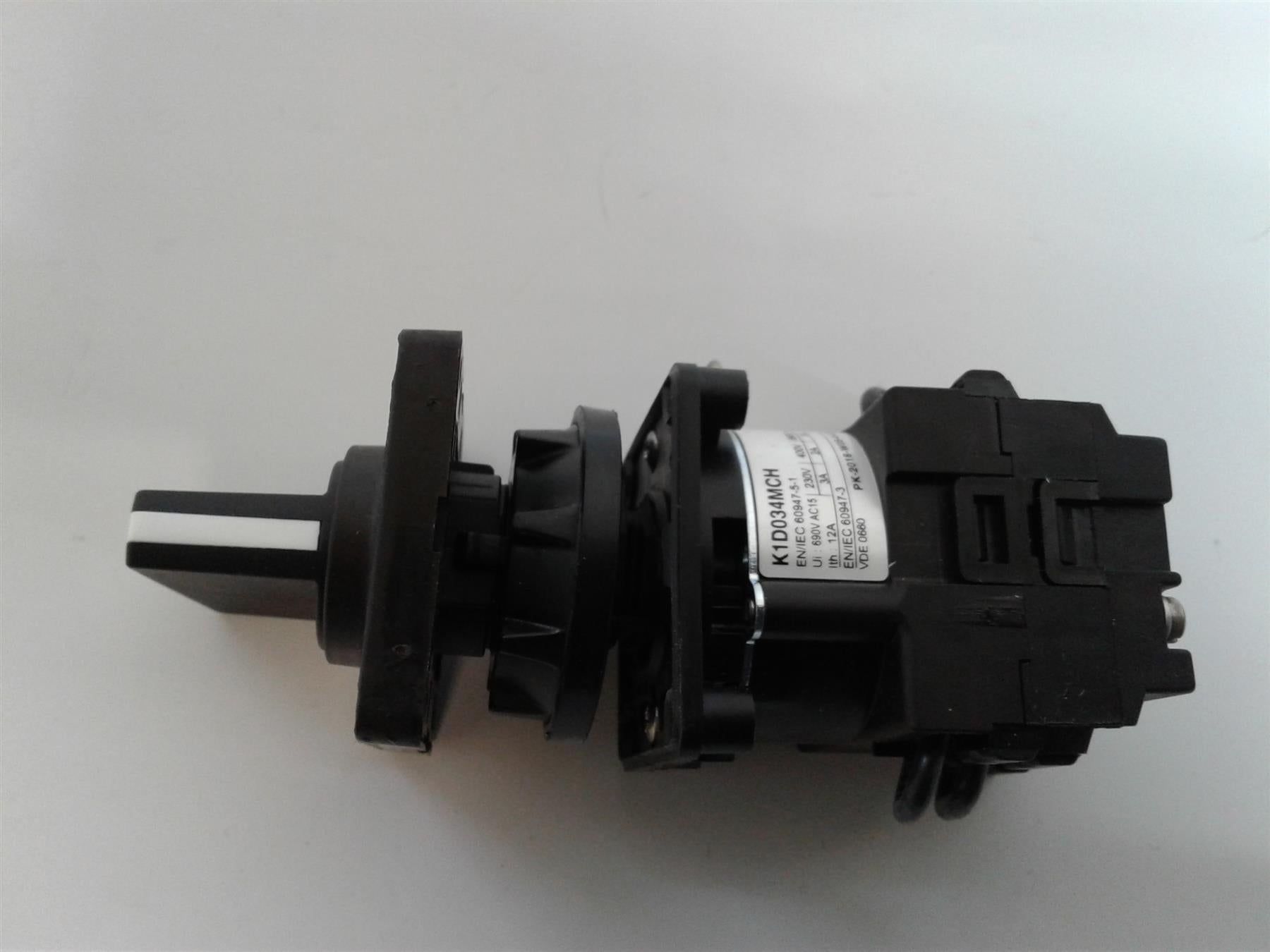 NEW Schneider Electric  Multiplexores K1D034MCH