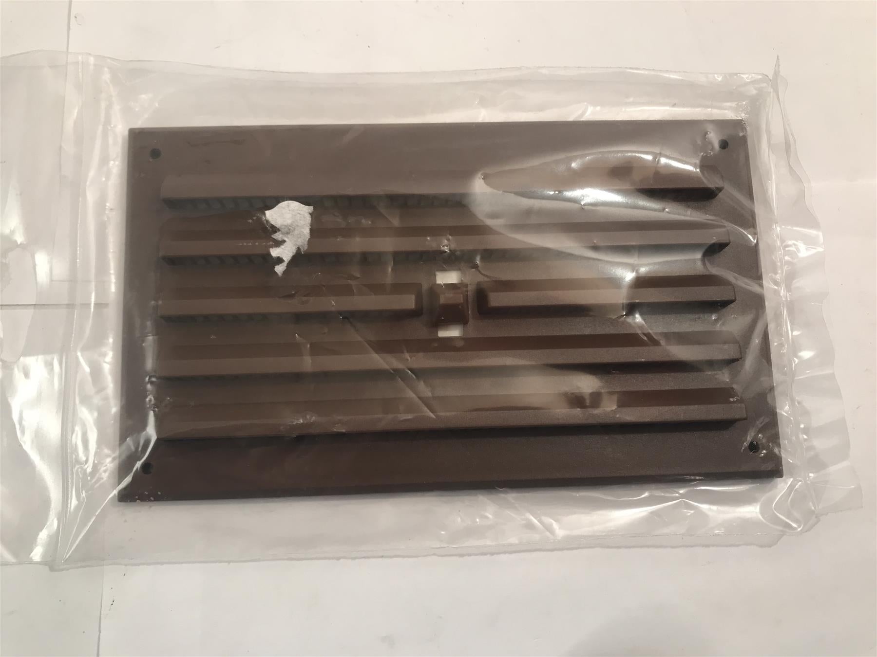 Airflow 6" x 3" Open/Close Louvred Air Vent