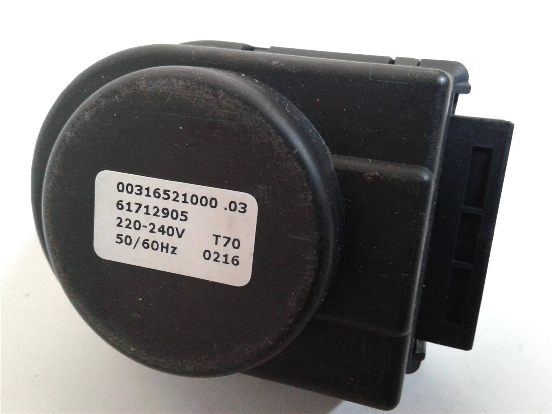 NEW Vokera Linea SYNTESI 3 WAY Diverter Valve Motor 61712905