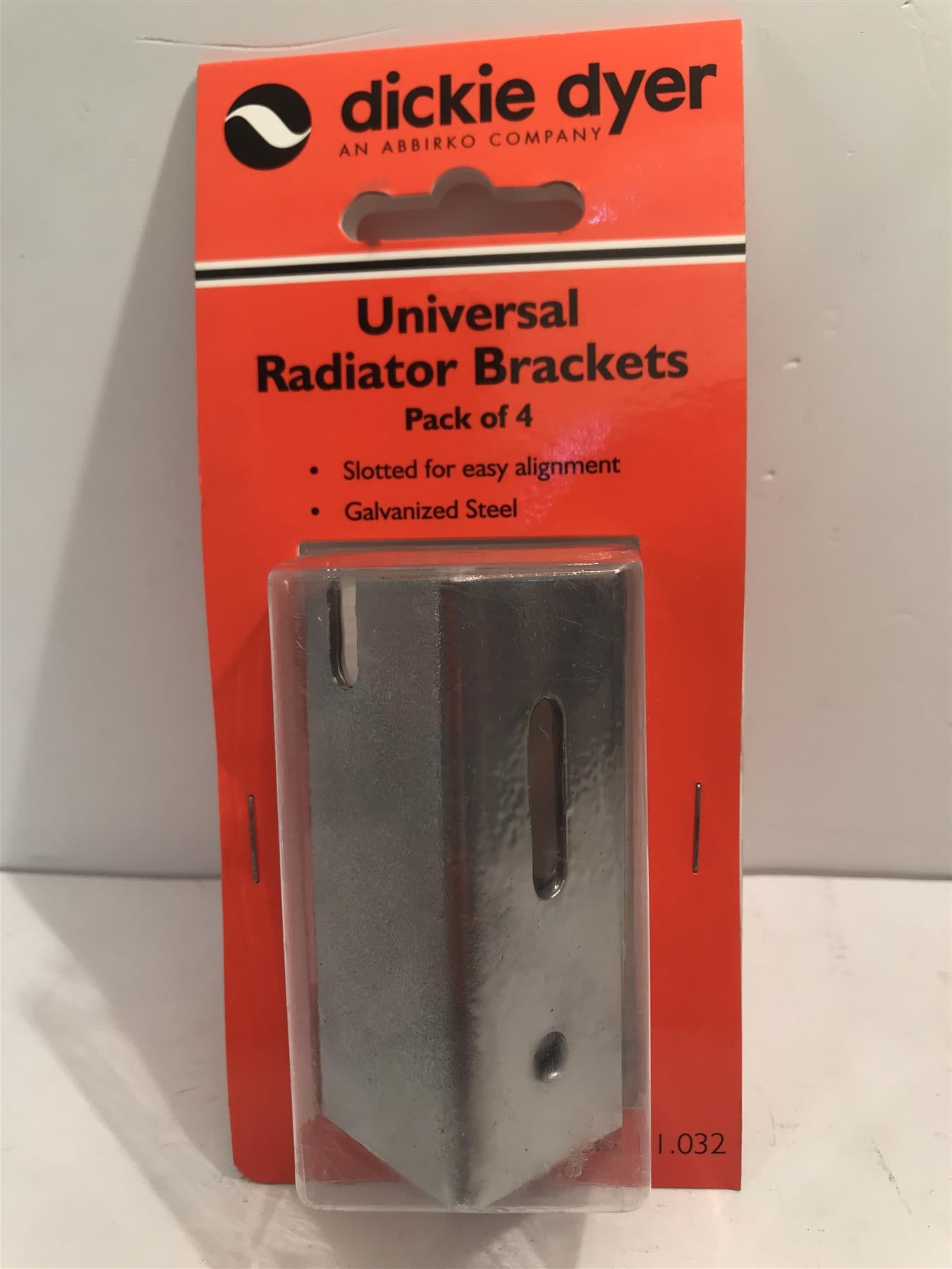 Dickie Dyer Replacement Radiator Brackets 4 pack 76mm - 11.032
