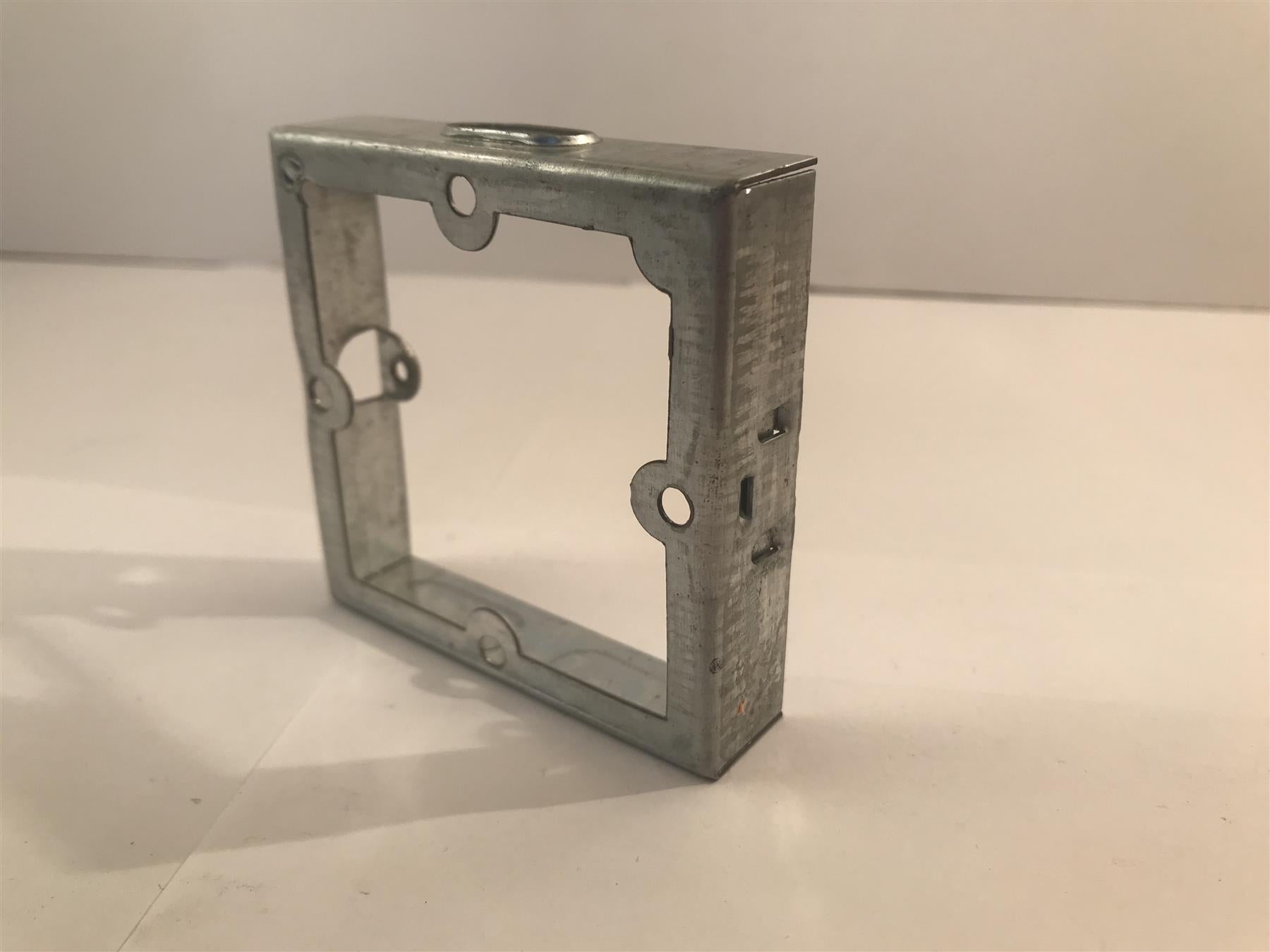 15mm Switch & Socket Box  1 Gang