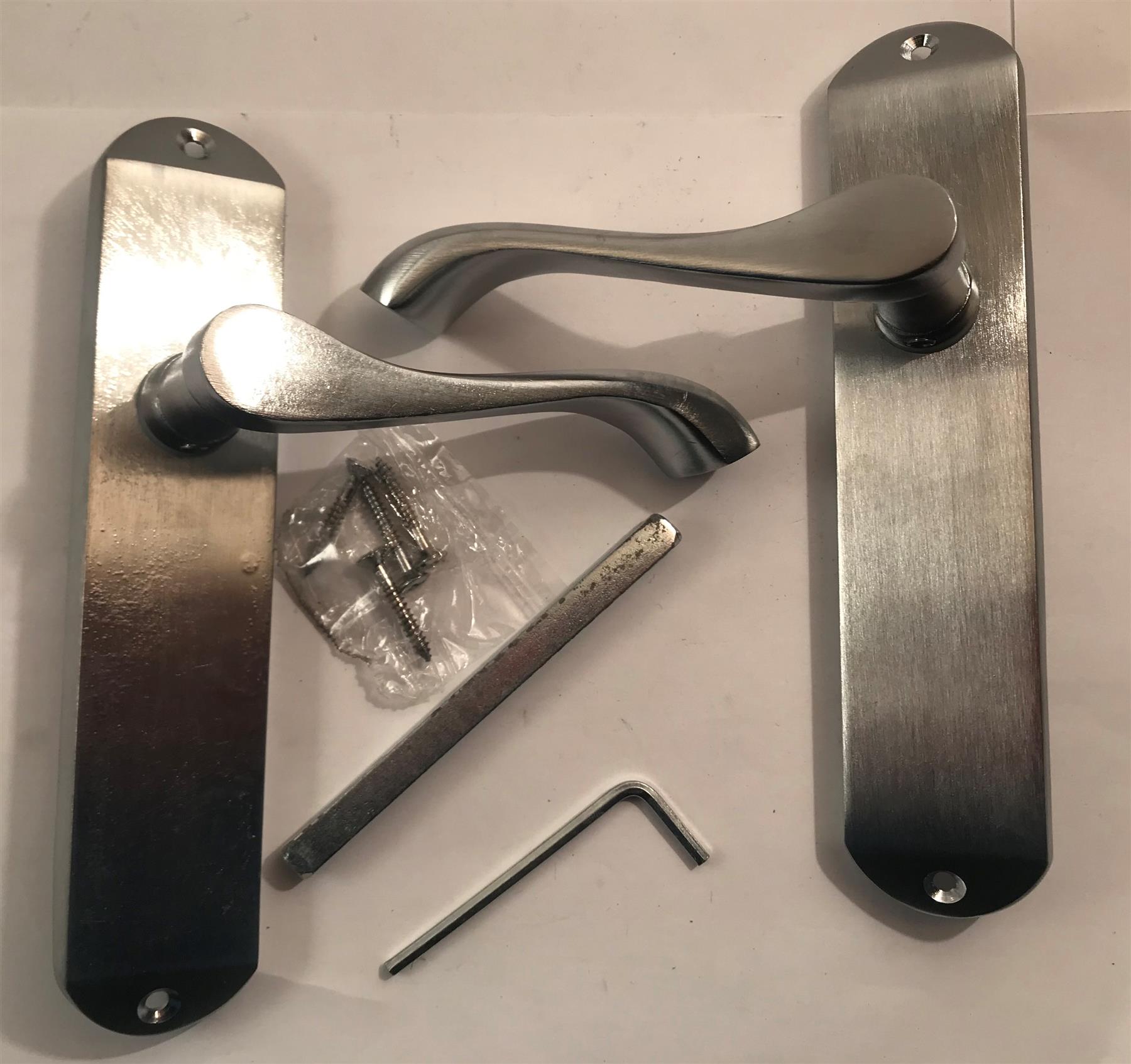 Eclipse Cadenza Lever Latch Passage Door Handles Satin Chrome  176 x 38mm  37698